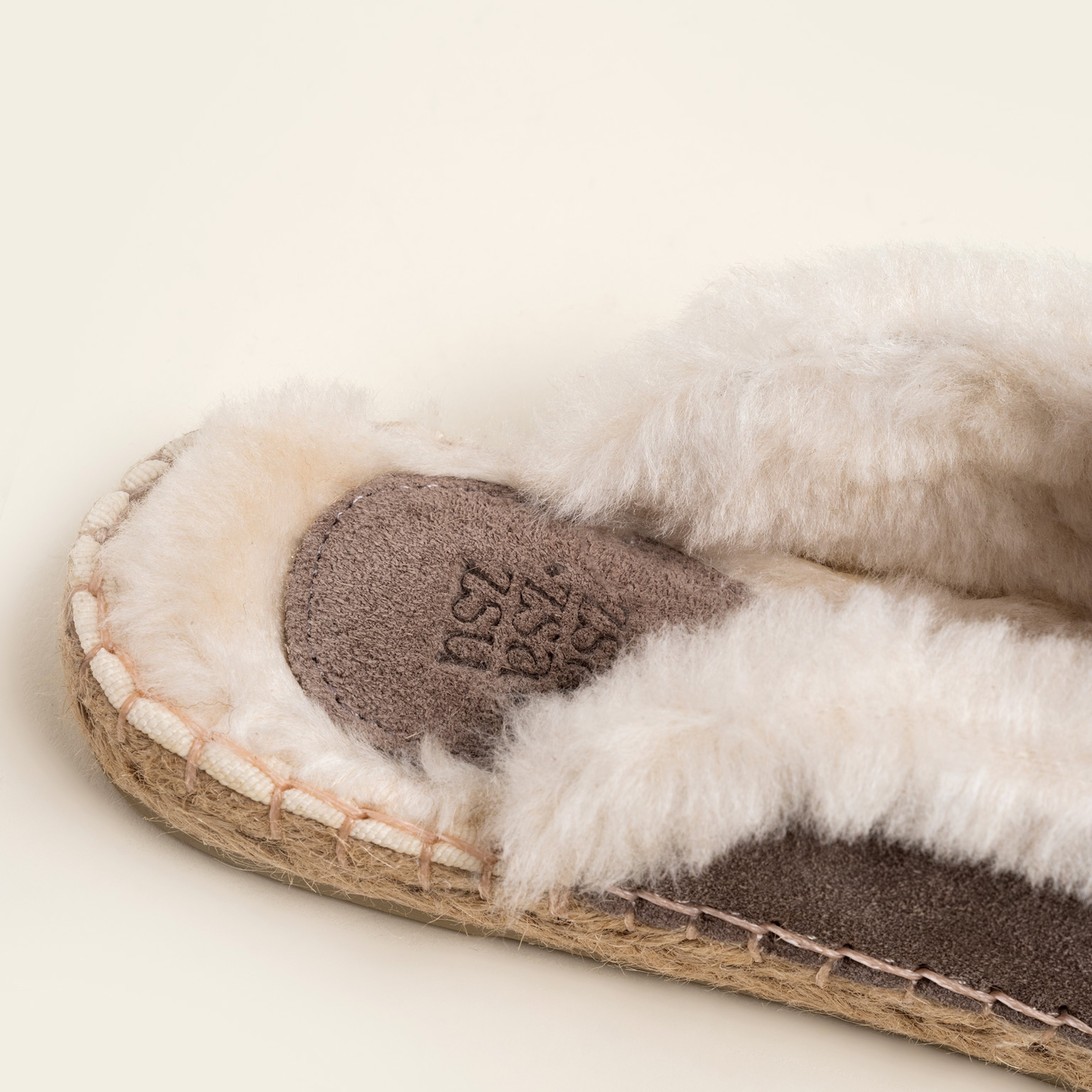 Florya Jüt Terlik Vizon