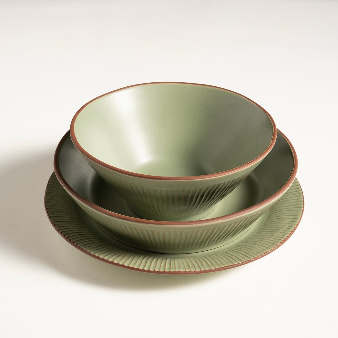 Lılıng Renkli Kil Yemek Tabağı 22 Cm Yeşil