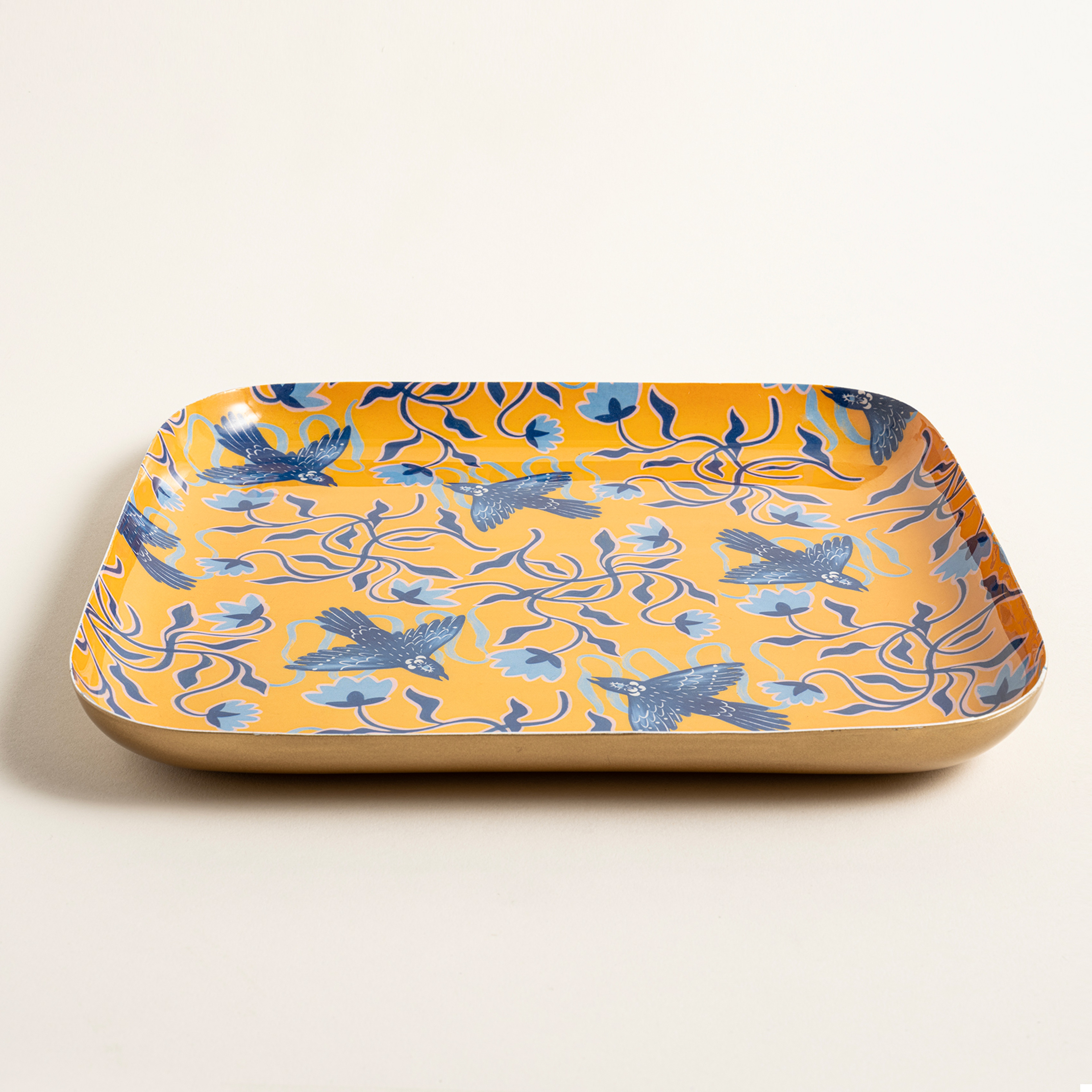 Nanpur Metal Dekoratif Tepsi 25.5x25.5x2.54 Sarı