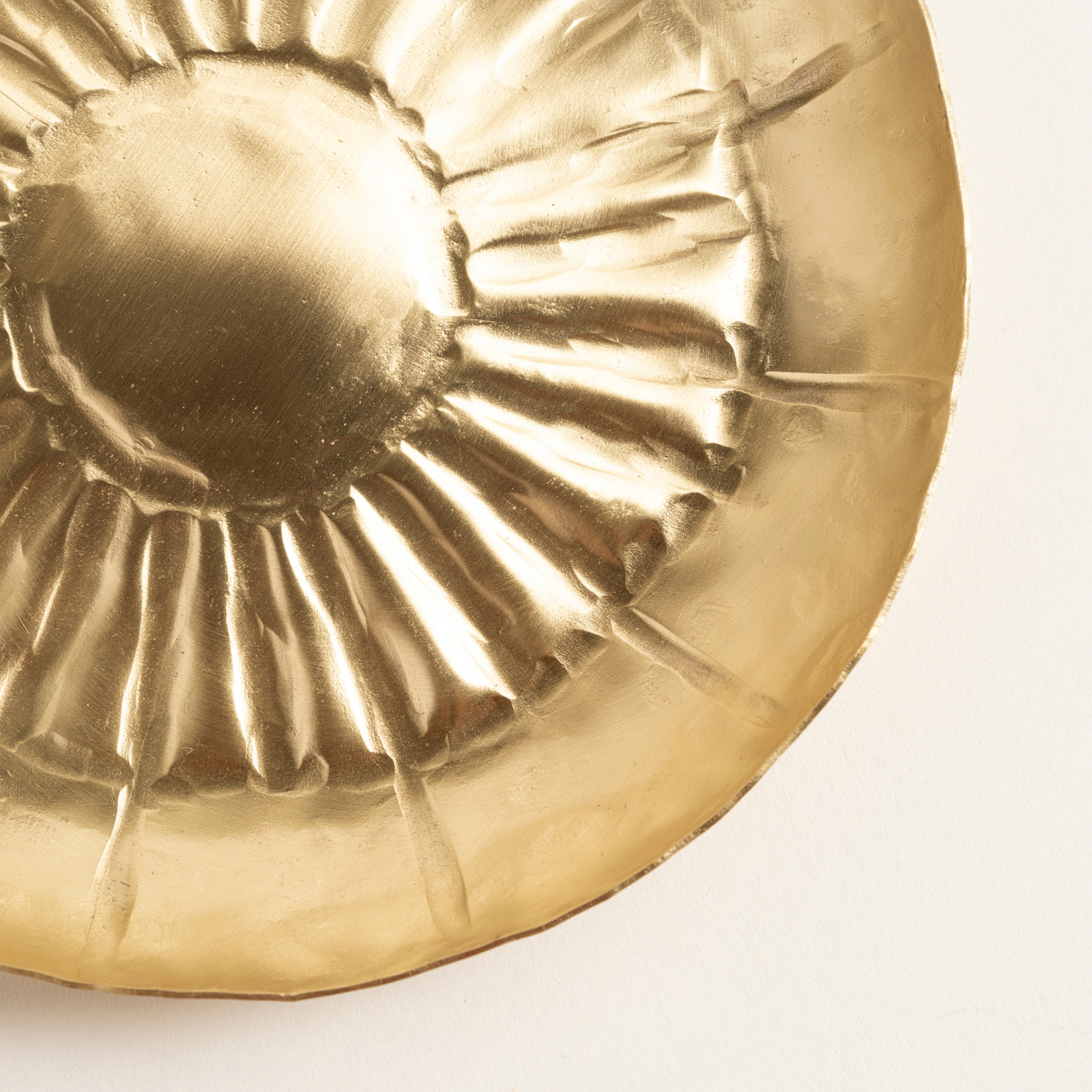 Lotus Pirinç Dekoratif Obje 13x13 Cm Gold