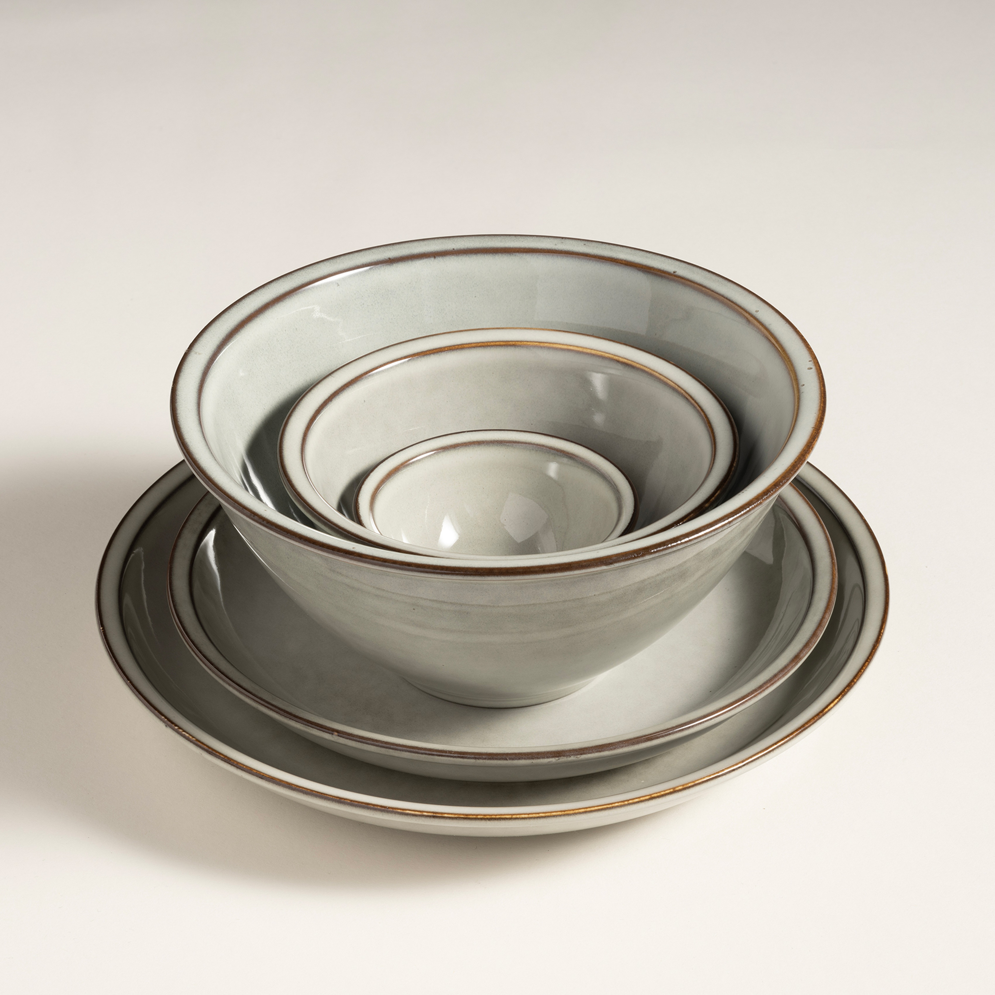 Lılıng Stoneware Yemek Tabağı 24 Cm Bej