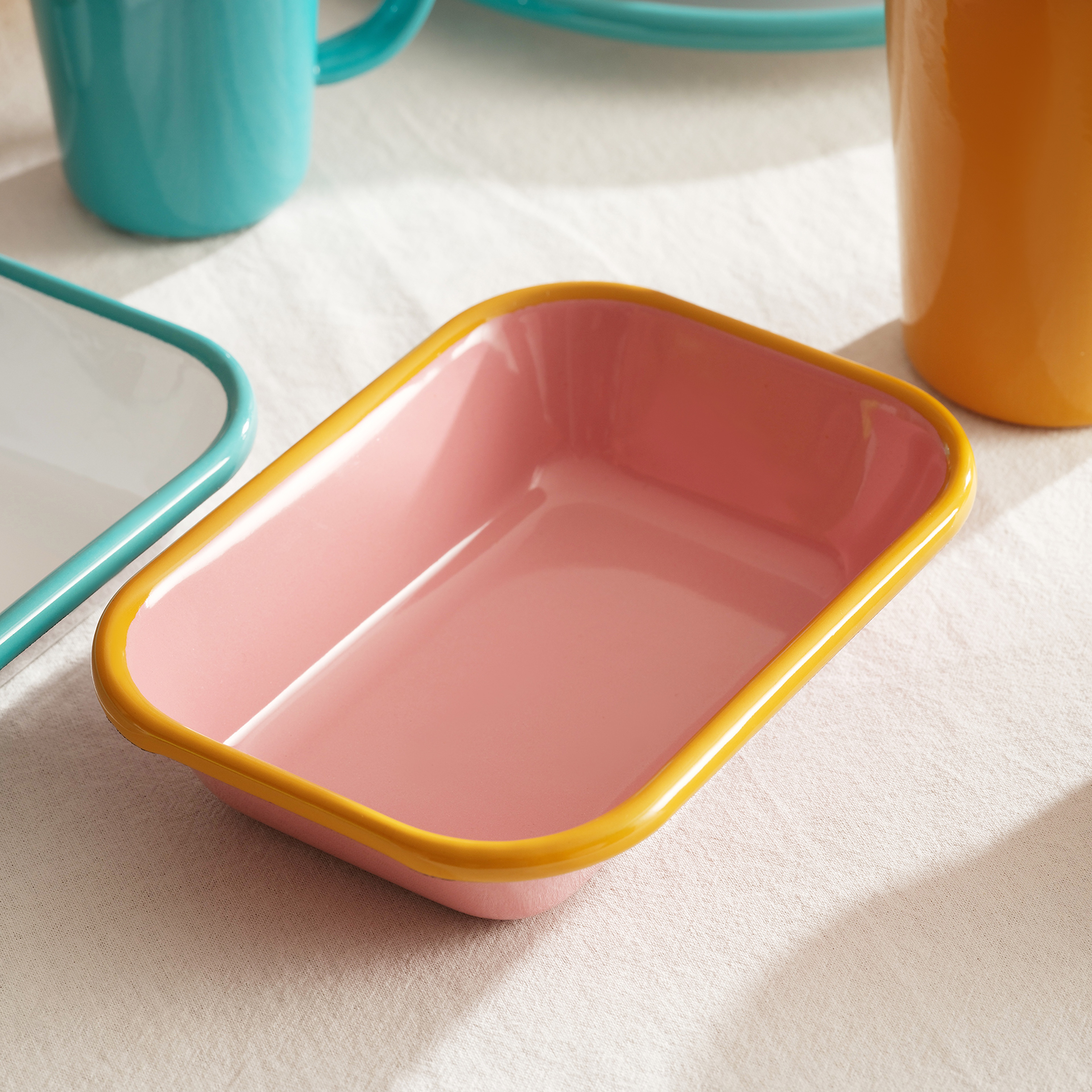 Frigya Emaye Tabak 16 Cm Gül Kurusu