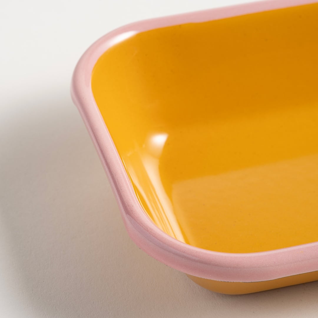 Frigya Emaye Tabak 16 Cm Altın Sarısı