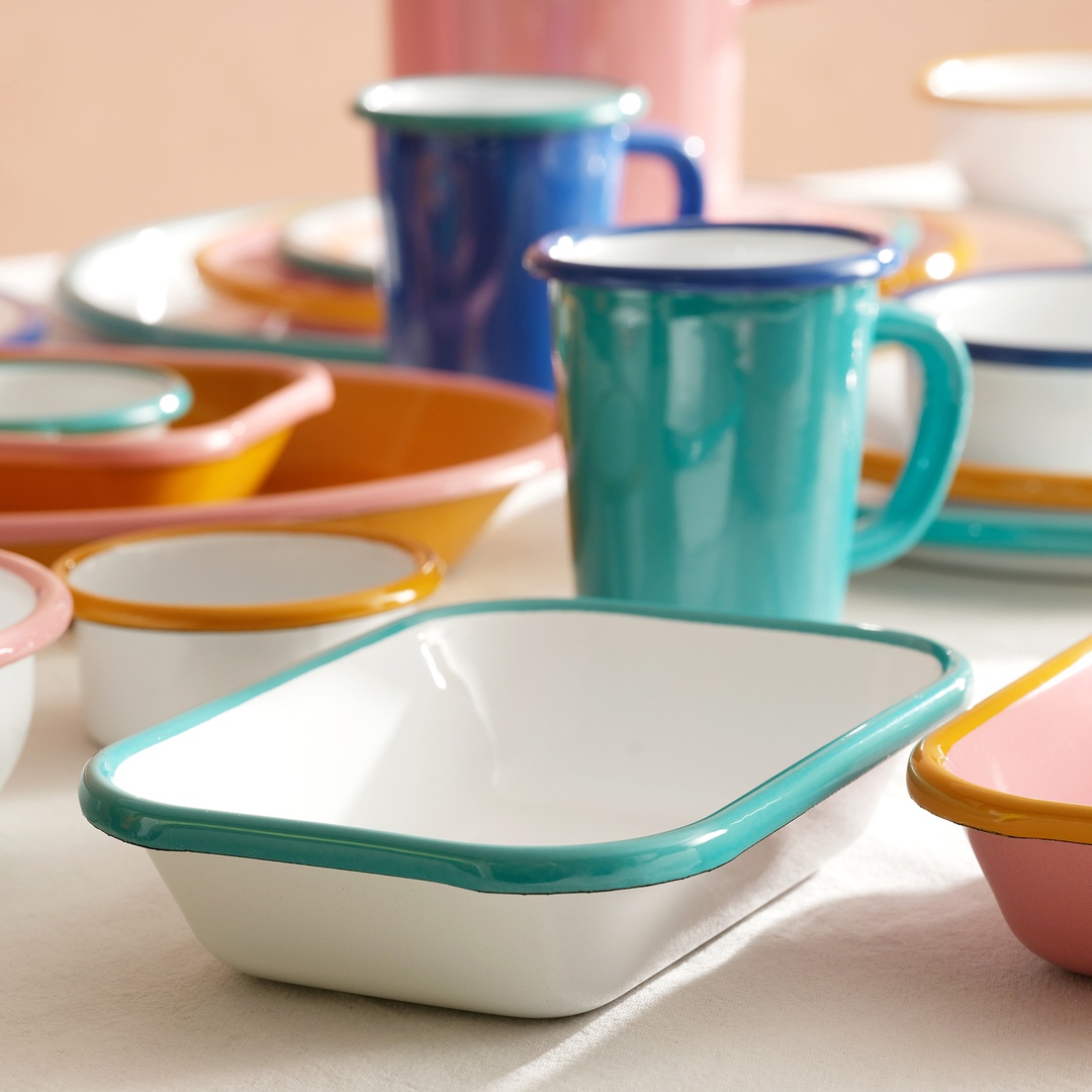 Frigya Emaye Tabak 16 Cm Beyaz - Turkuaz