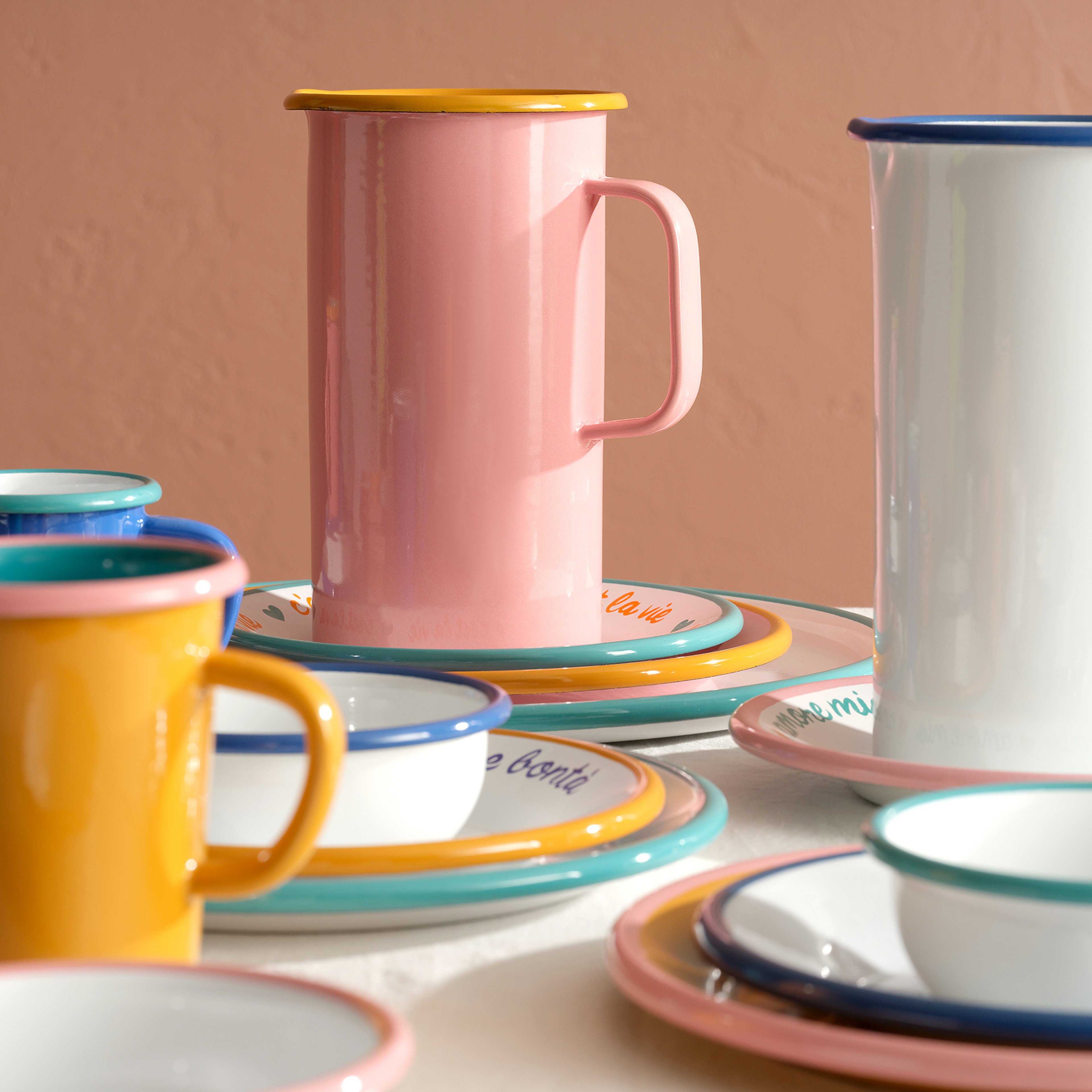 Frigya Emaye Sürahi 1600 Ml Gül Kurusu