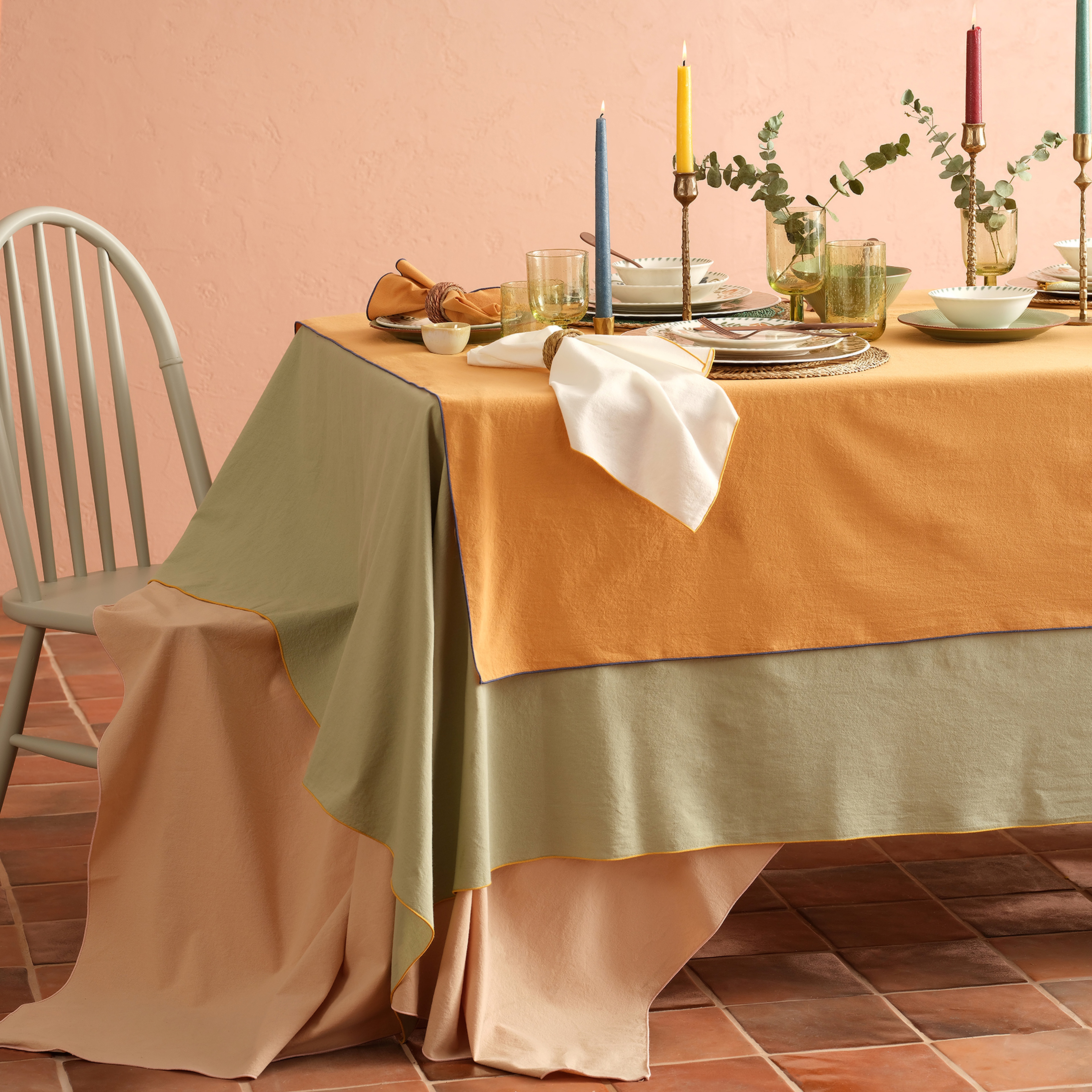 Solıd Overloklu Pamuk %100 Pamuk Masa Örtüsü 160x240 Cm Kum Rengı