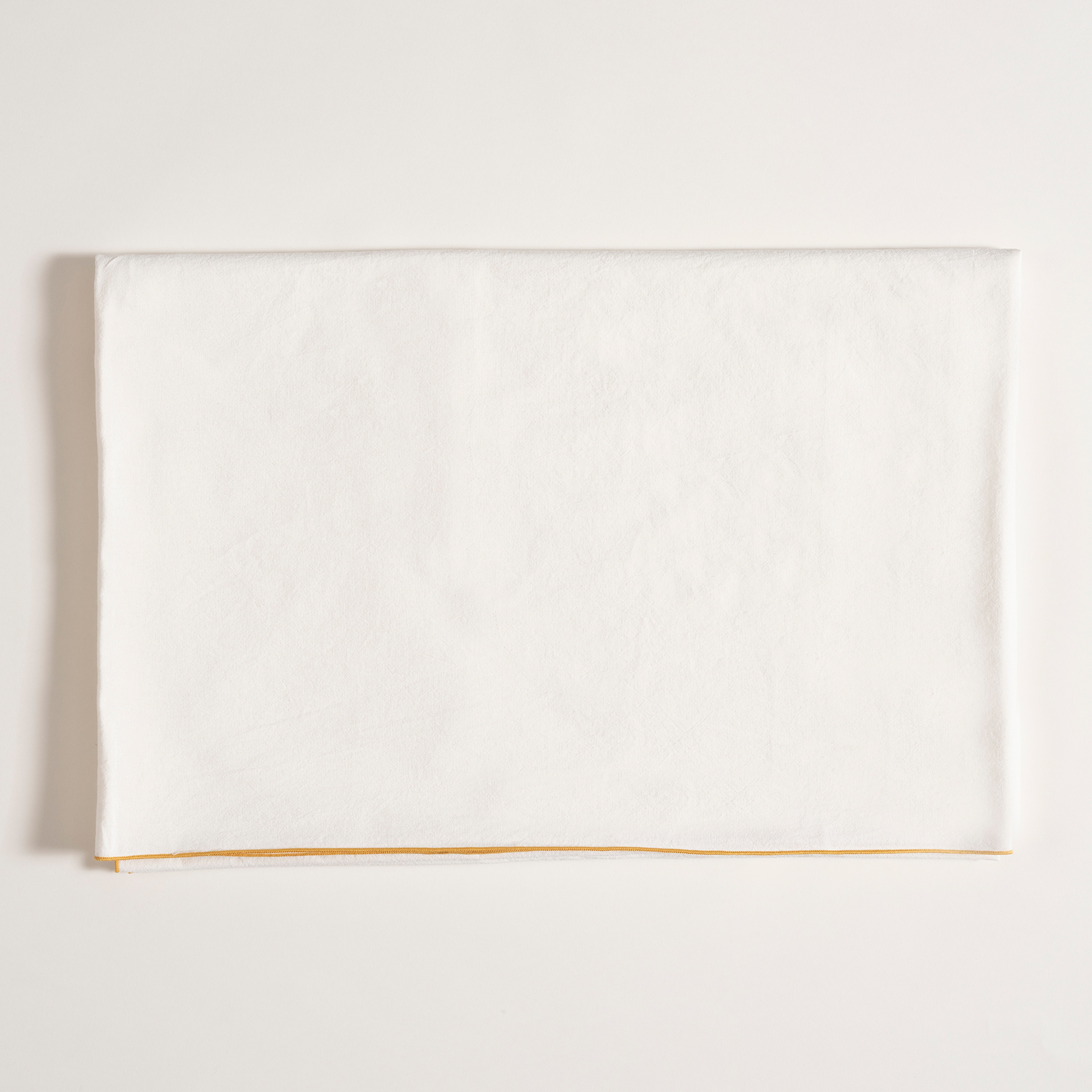 Solıd Overloklu Pamuk %100 Pamuk Masa Örtüsü 160x240 Cm Ekru