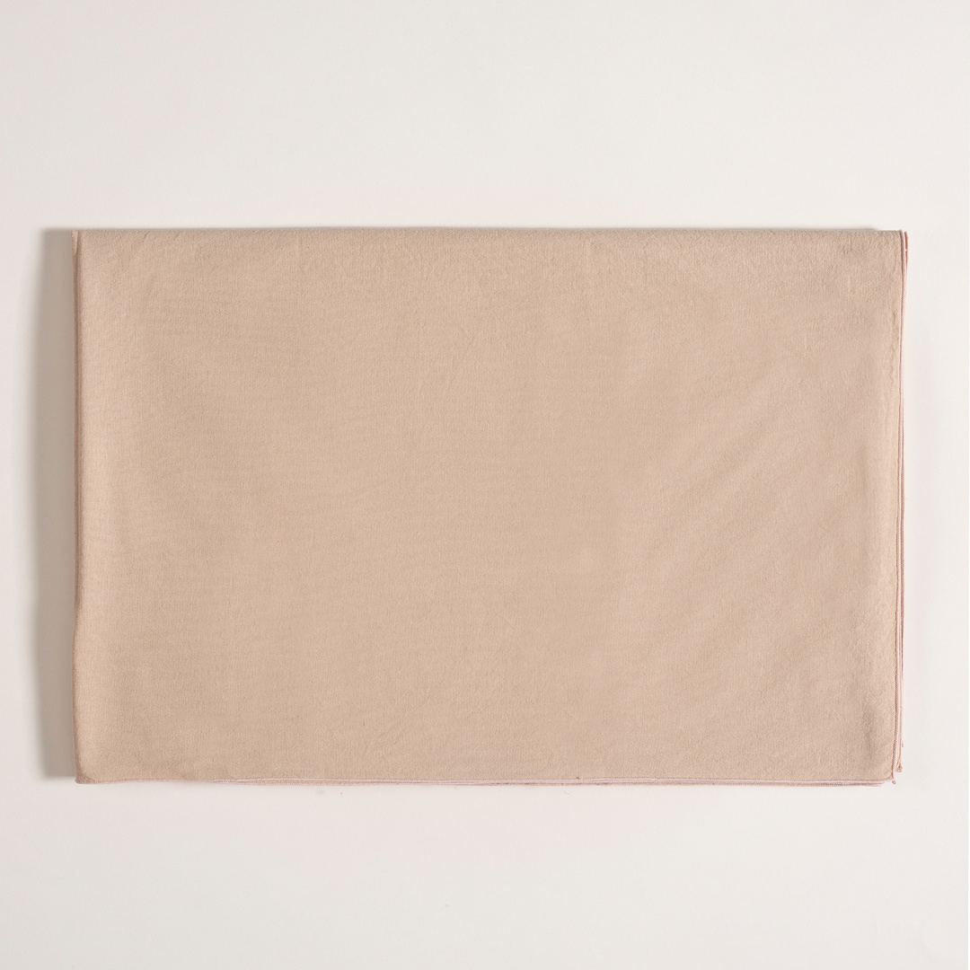Solıd Overloklu Pamuk %100 Pamuk Masa Örtüsü 160x320 Cm Kum Rengı