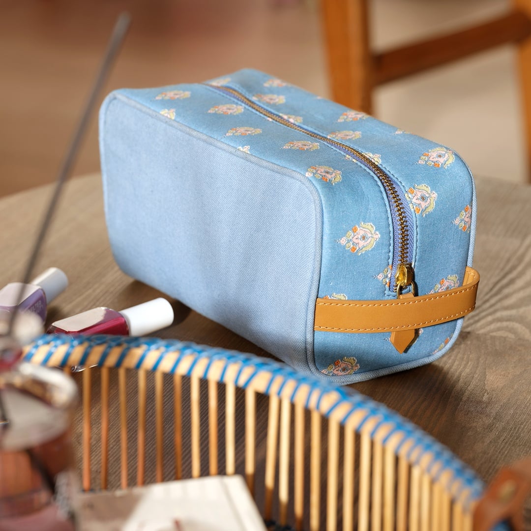 Noıda Baskılı Makyaj Çantası 9,75x5,25x5 Cm Mavi