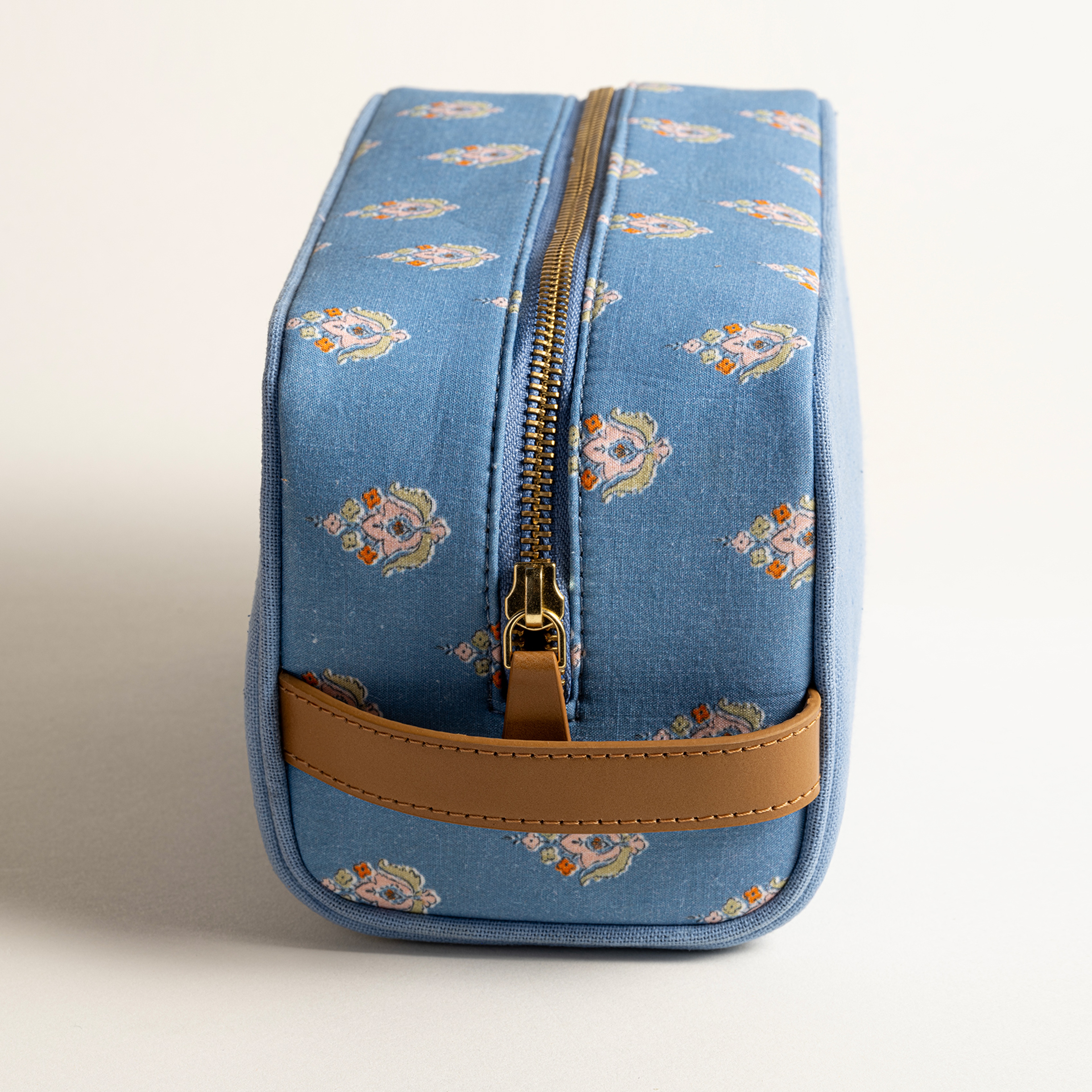 Noıda Baskılı Makyaj Çantası 9,75x5,25x5 Cm Mavi