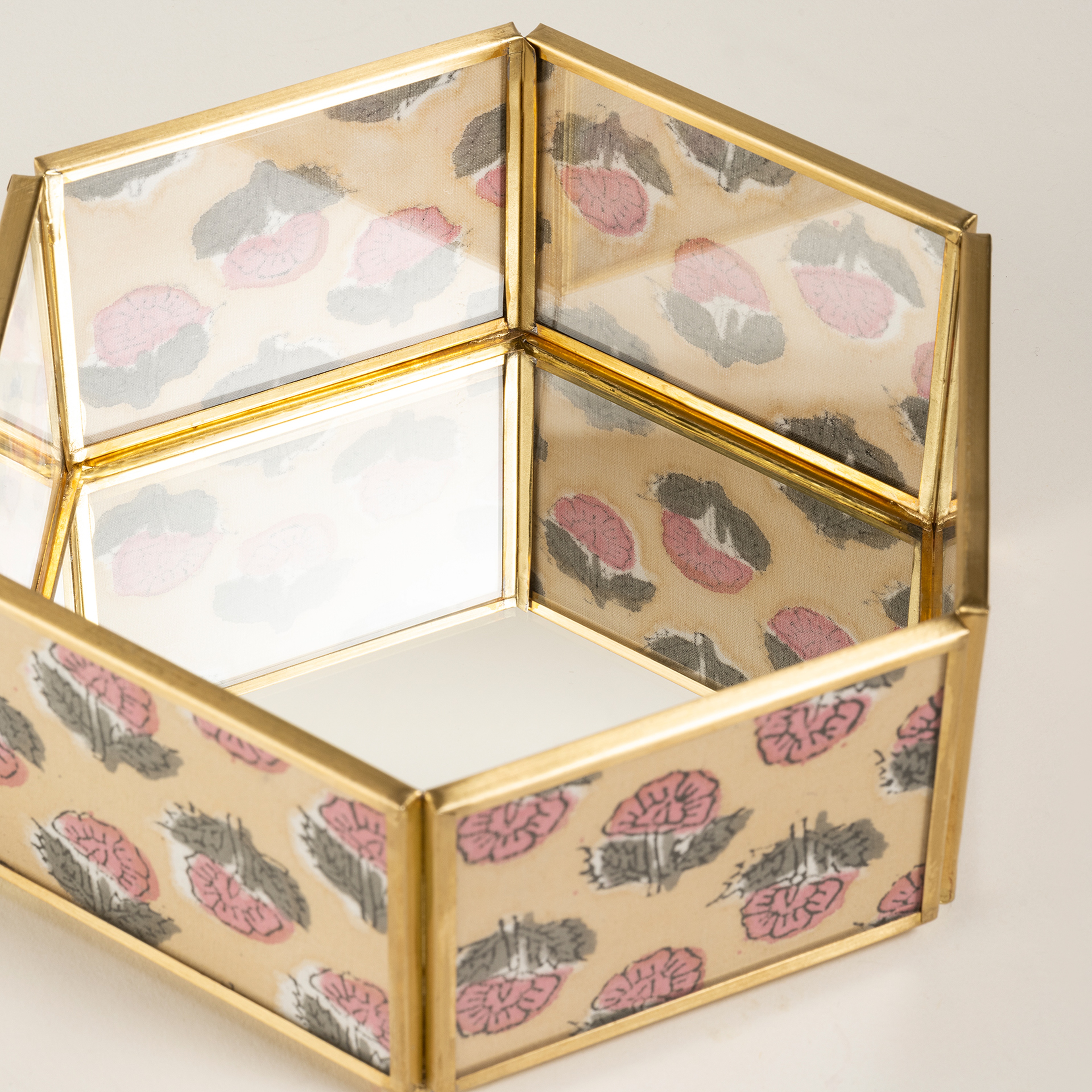 Fagu Cam Dekoratif Kutu 17x15x6 Cm Pembe - Yeşil