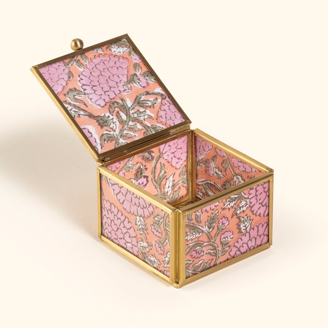Fagu Cam Dekoratif Kutu 8x8x6 Cm Pembe