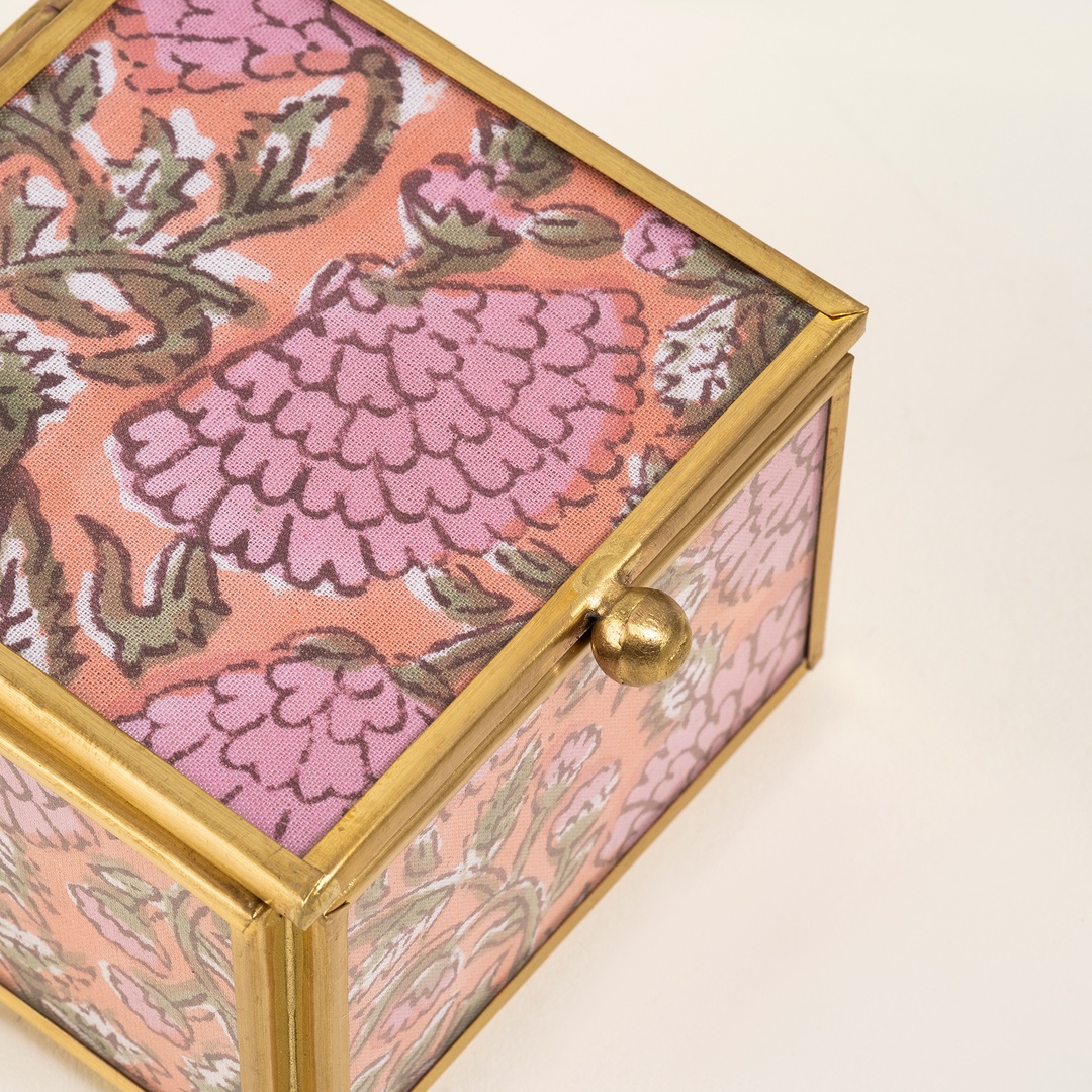 Fagu Cam Dekoratif Kutu 8x8x6 Cm Pembe