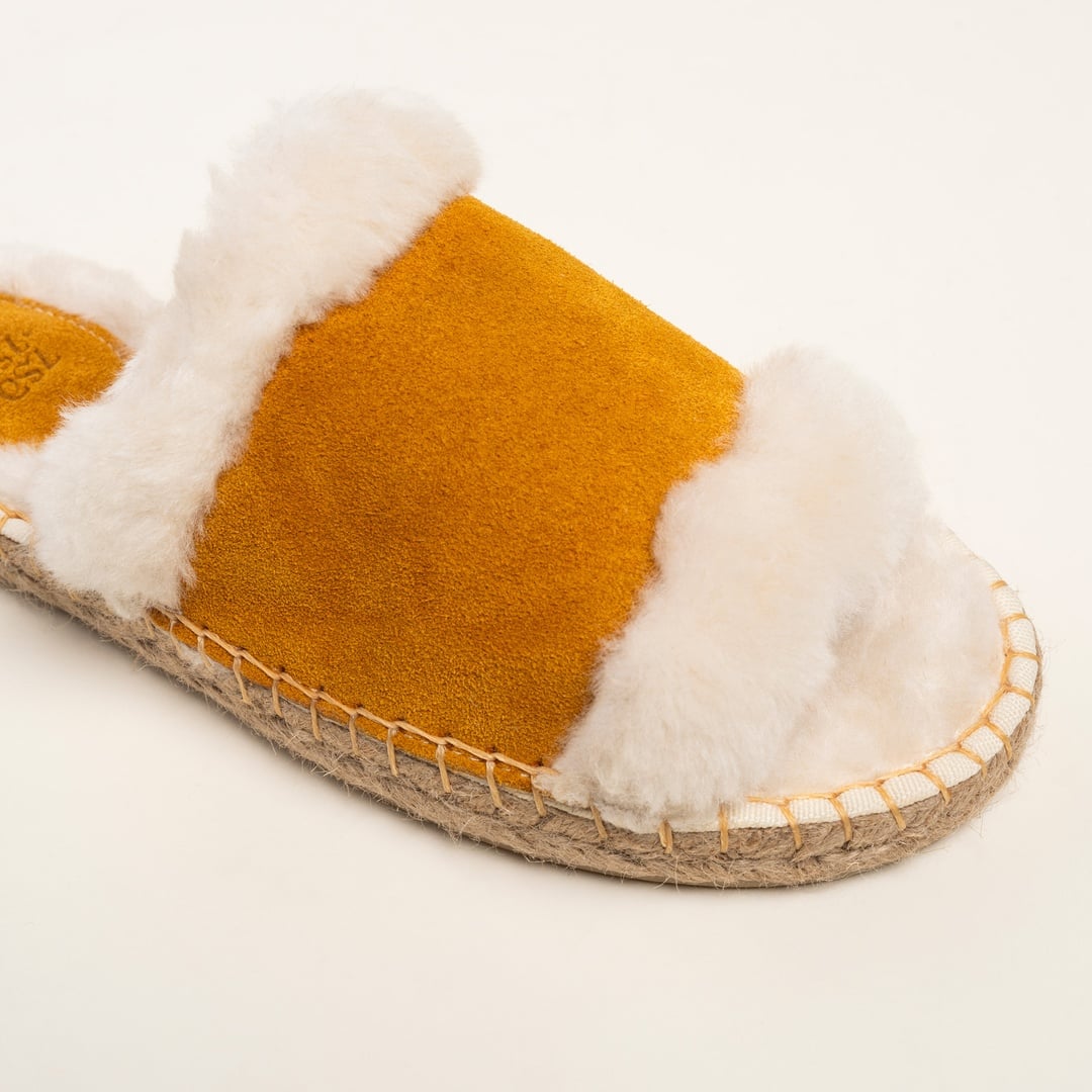 Florya Jüt Terlik 22x 30x 22 Cm Hardal