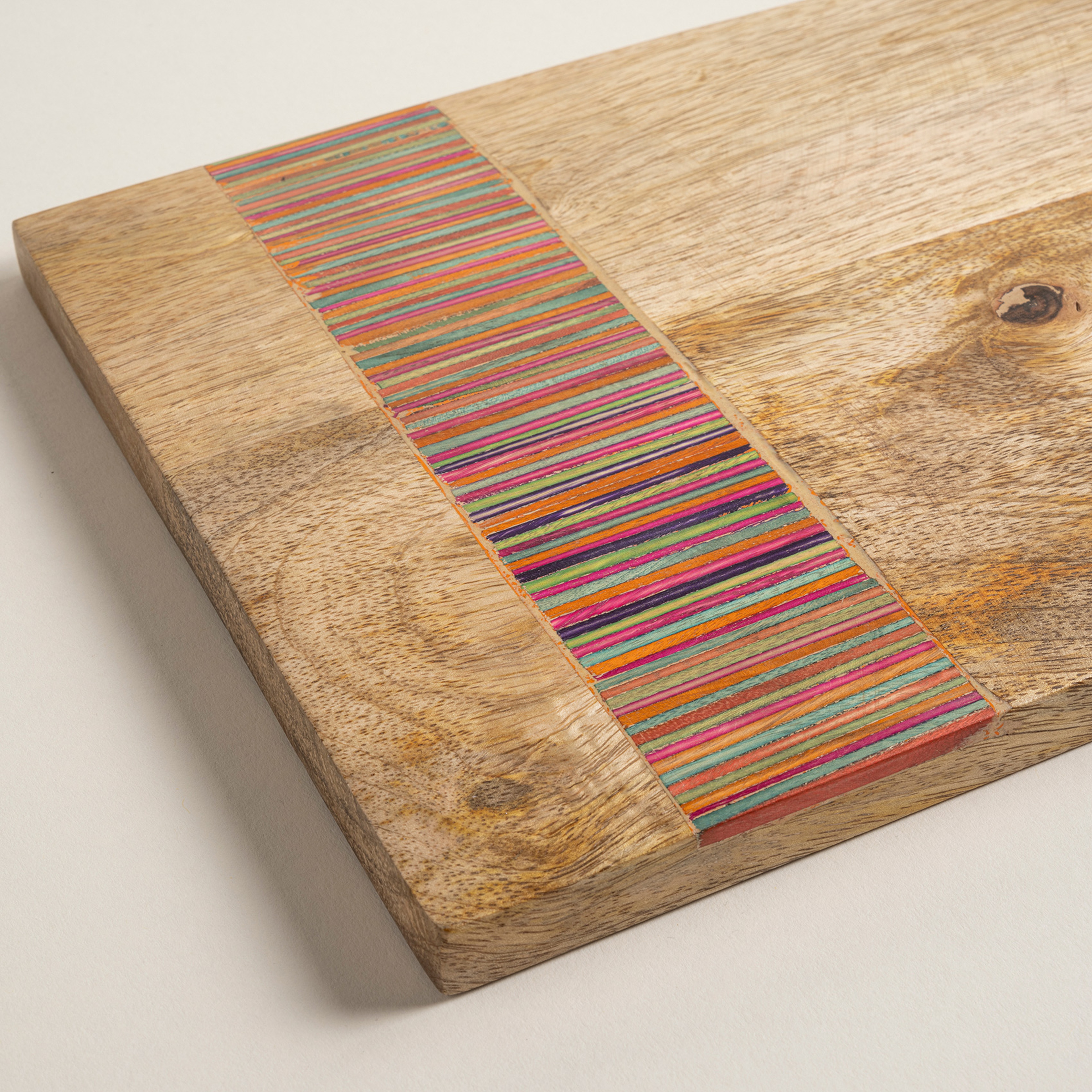 Lakrı Mango Ağacı Sunum Tahtası 40x20x1.5 Cm Natural