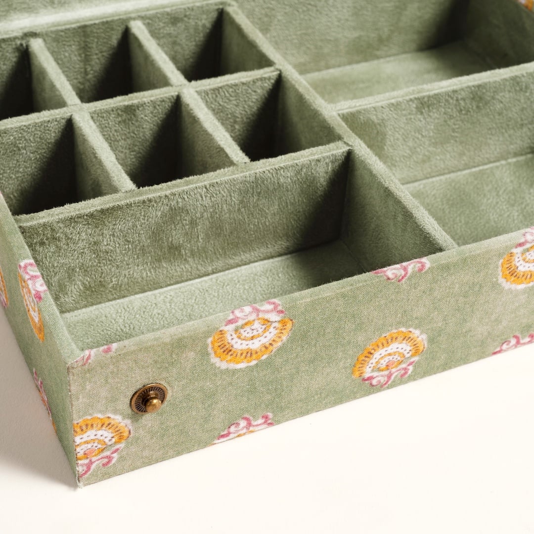 Noıda Baskılı Pamuk Dekoratif Kutu 22.20x16.80 Cm Orman Yeşilı