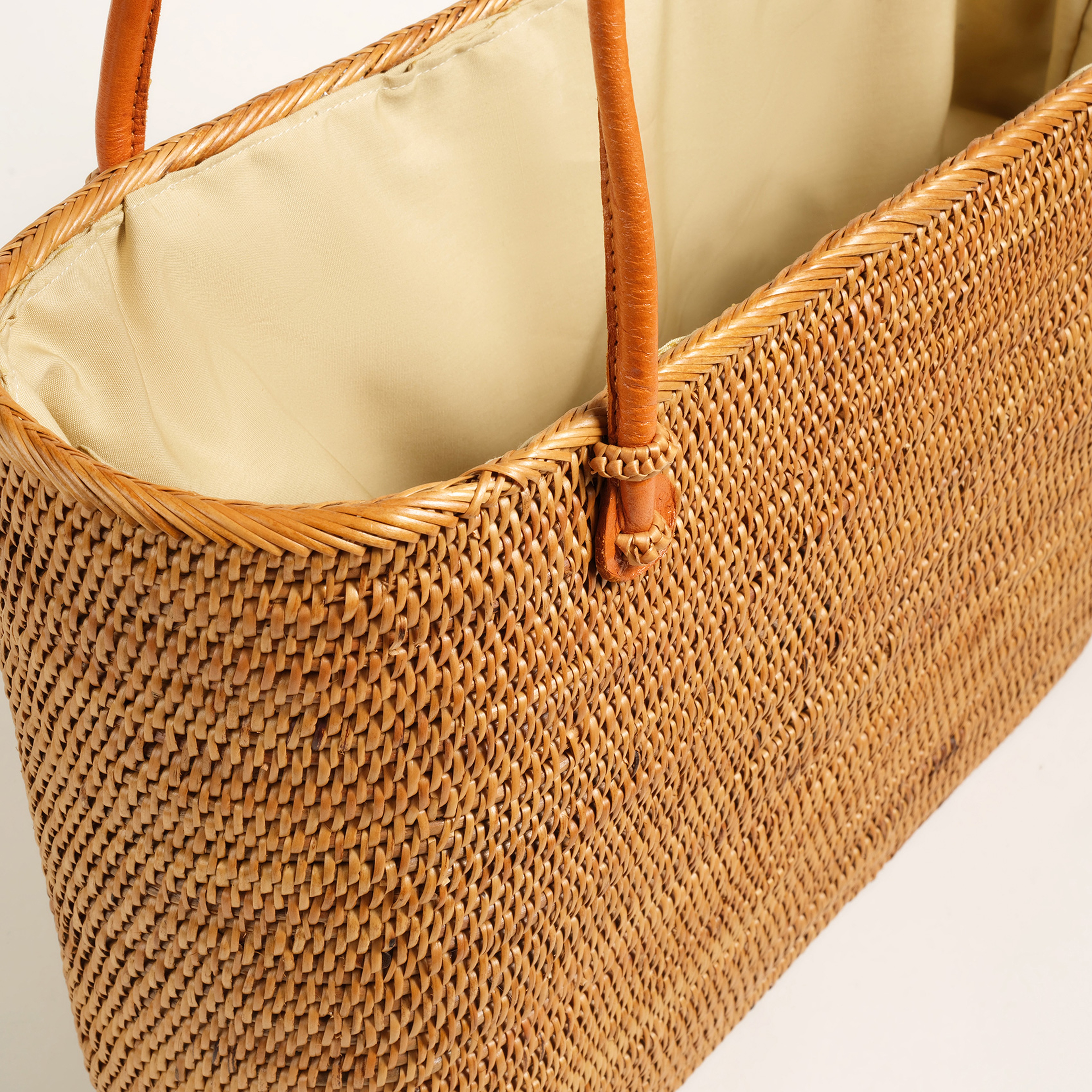 Flores Su Sümbülü - Deniz Çayırı Çanta 40x25 Cm Natural