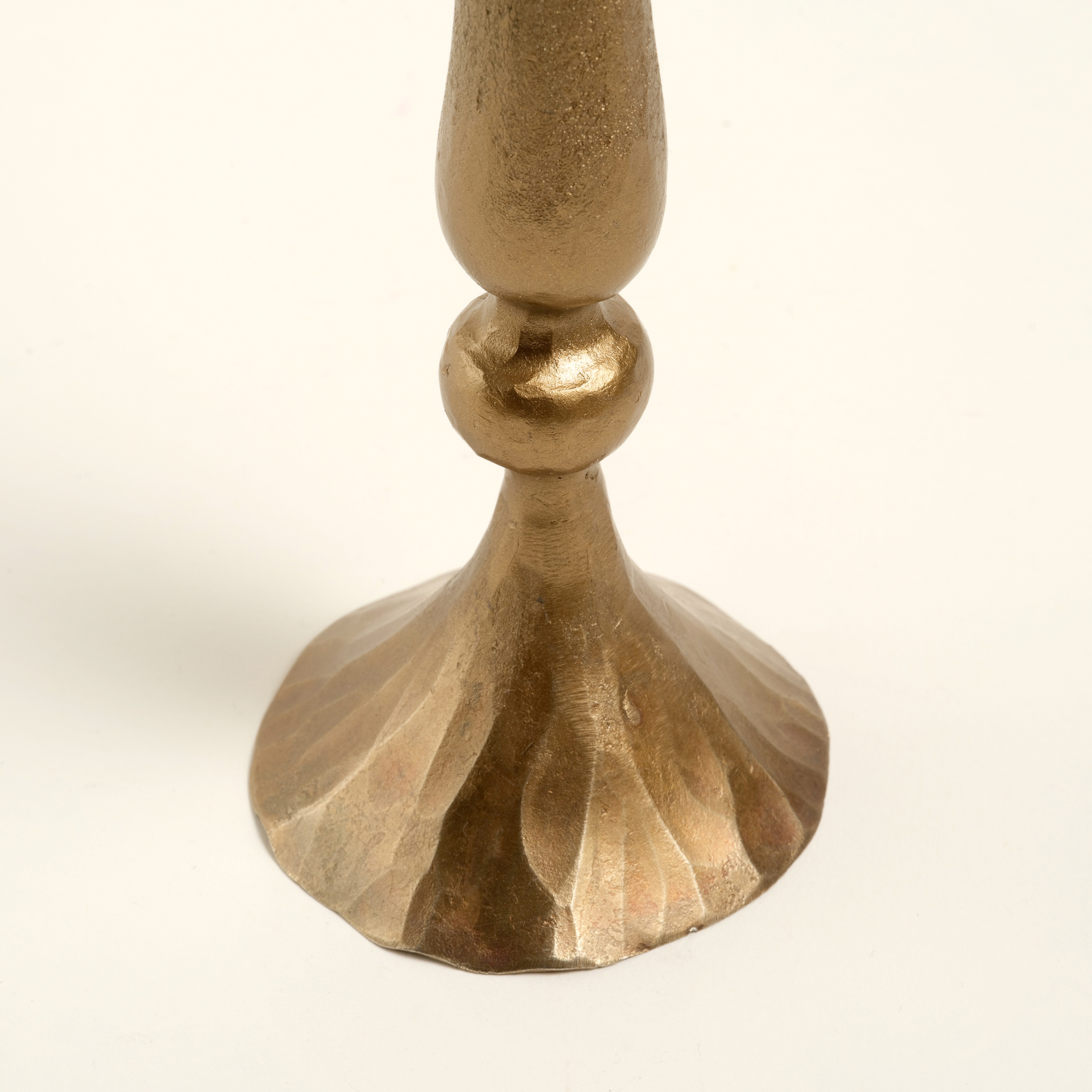 Lotus Altın Metal Şamdan 7x7x21 Cm