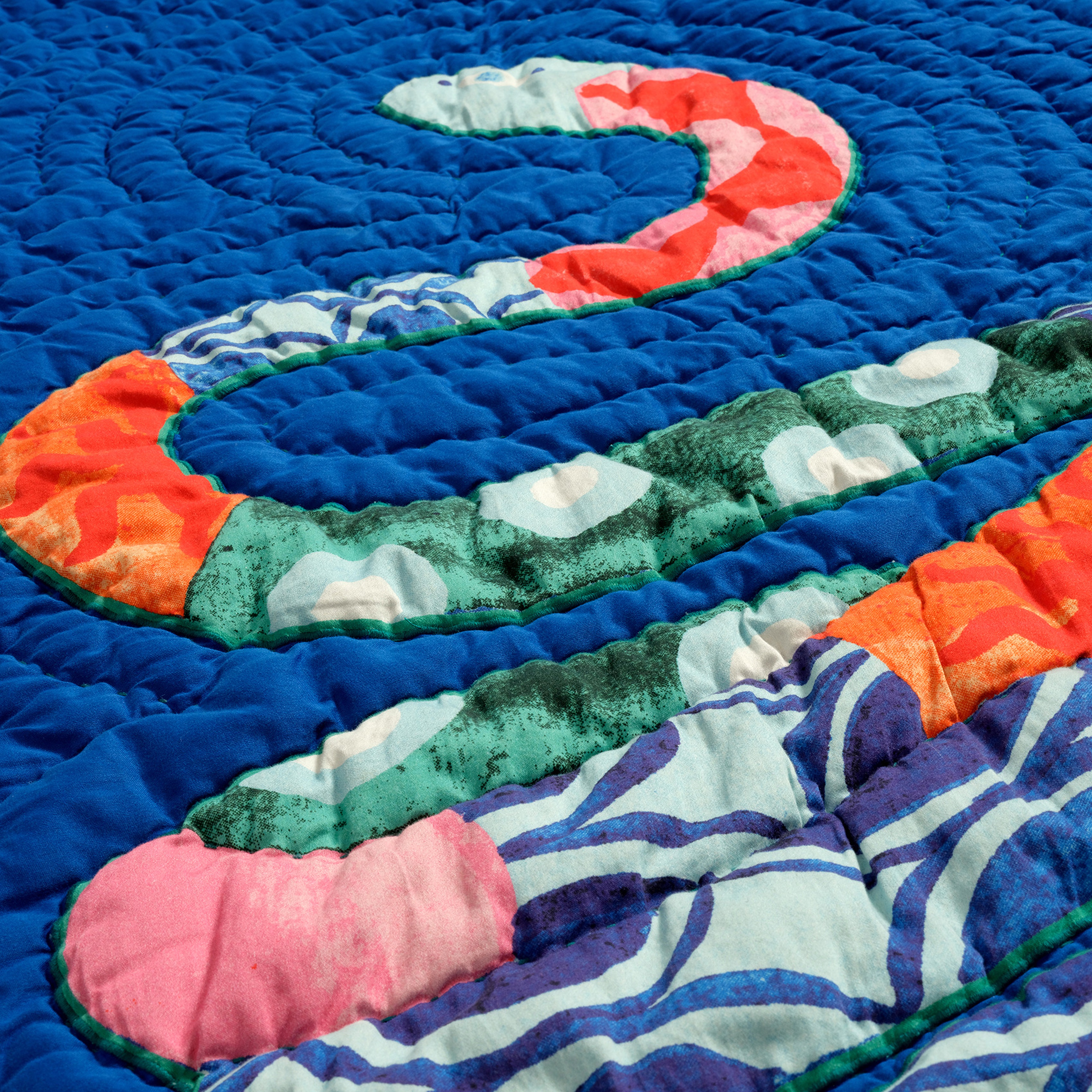 Uttar Kapitoneli 300 Tc Çift Kişilik Pamuk Saten Yatak Örtüsü Seti 240x260 Cm Koyu Mavi