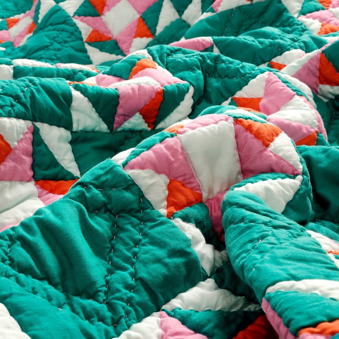 Uttar Kapitoneli 300 Tc Çift Kişilik Pamuk Saten Yatak Örtüsü Seti 240x260 Cm Yeşil