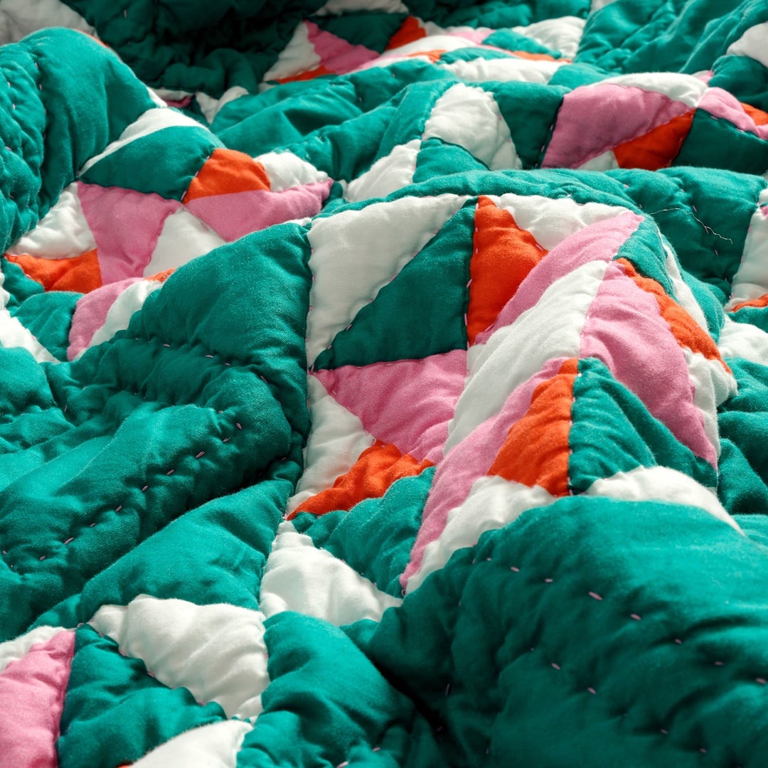 Uttar Kapitoneli 300 Tc Çift Kişilik Pamuk Saten Yatak Örtüsü Seti 240x260 Cm Yeşil