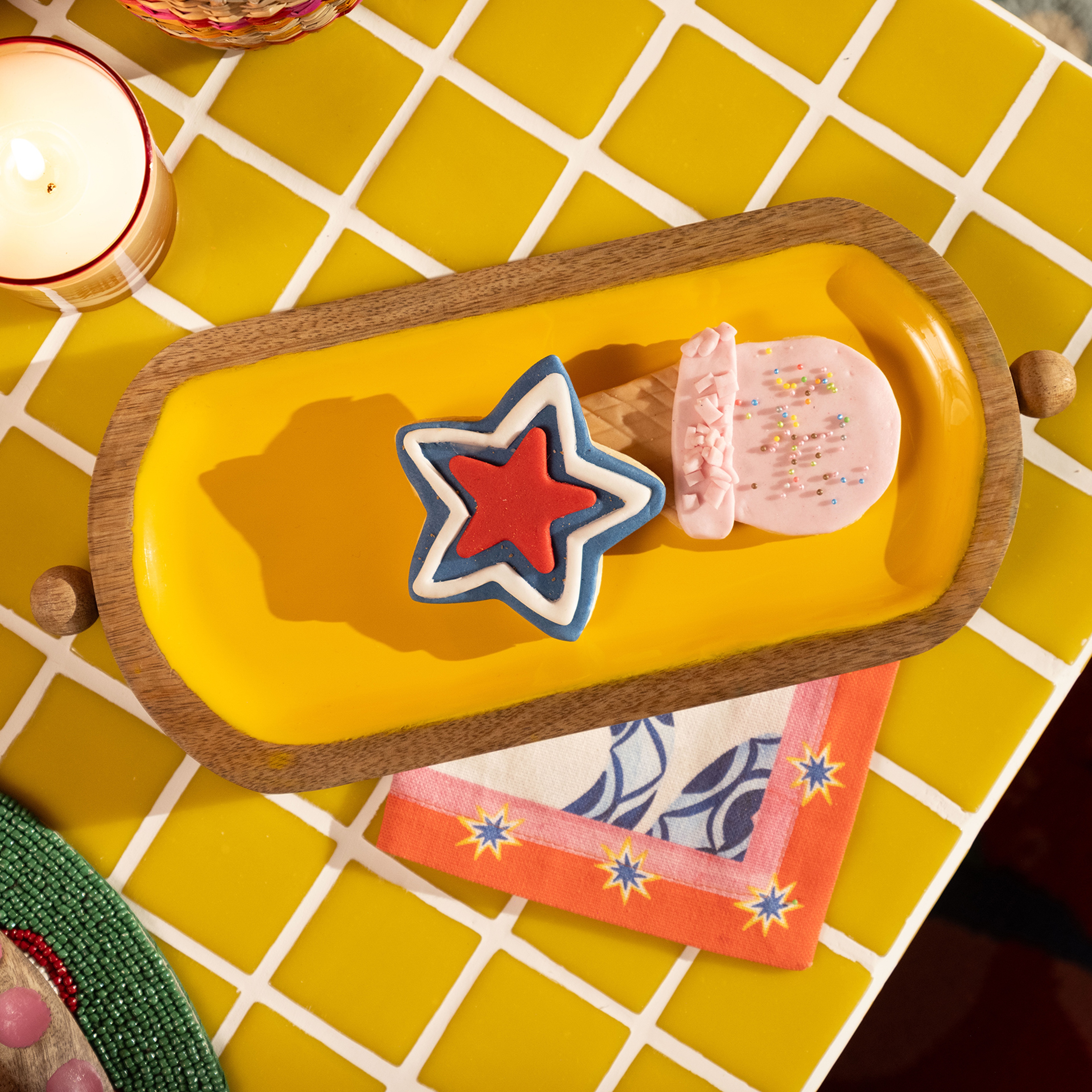 Lakrı Mango Ağacı Tepsi 31x14x2 Cm Sarı