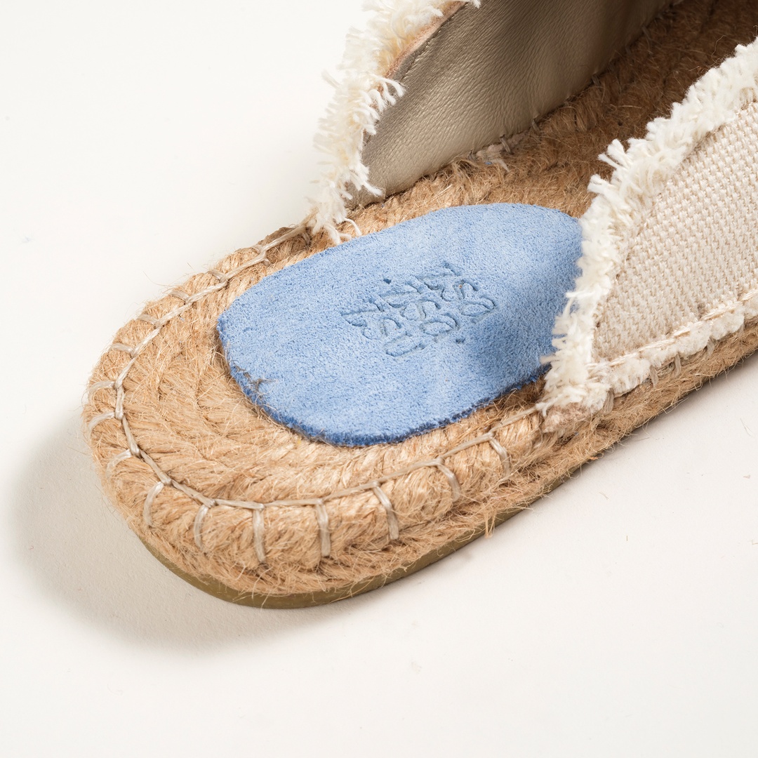 Florya Jüt Terlik 37-40 Ekru - Mavi