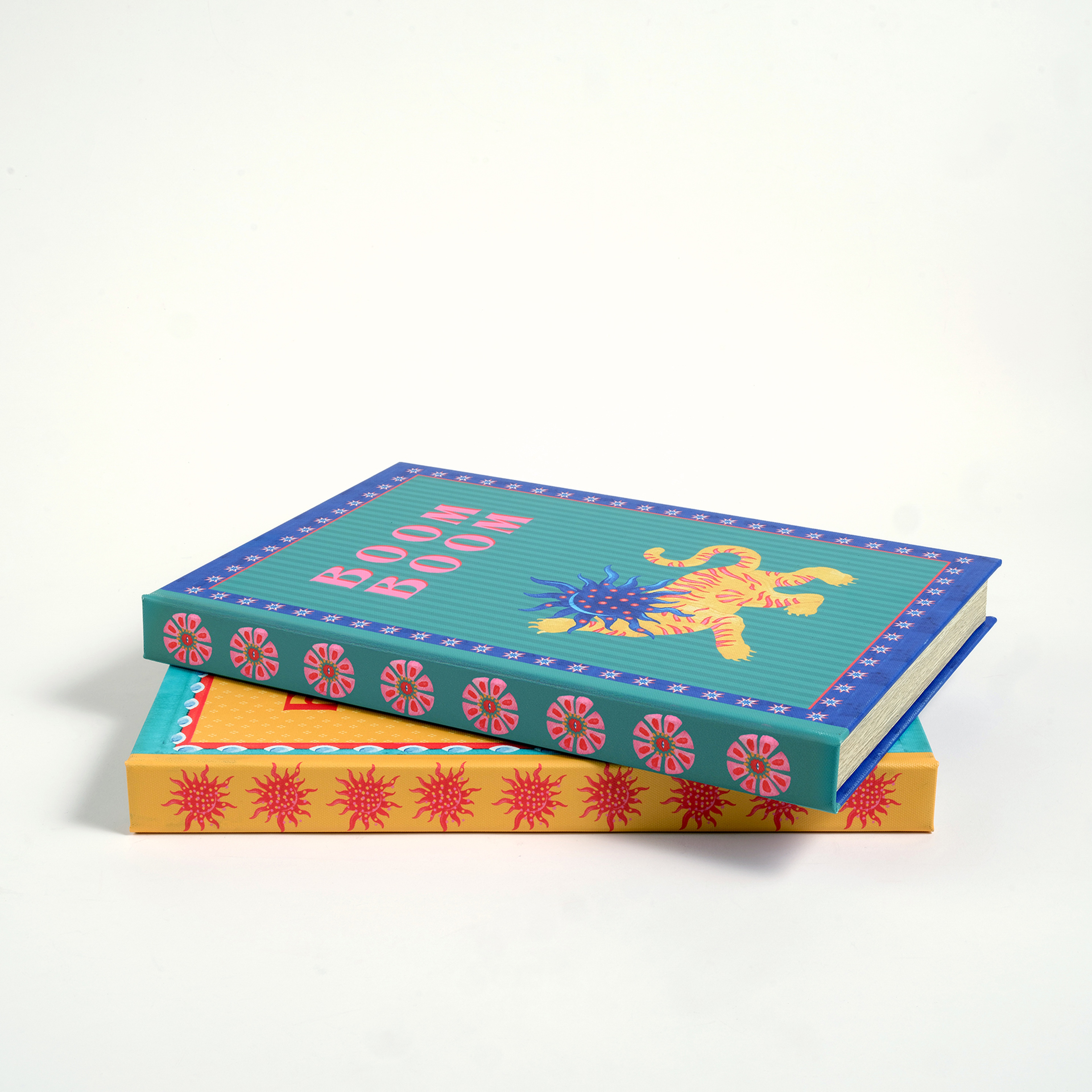 Olbıa Kanvas - Polistren - Kadife Dekoratif Kutu 23x34 Cm Renkli