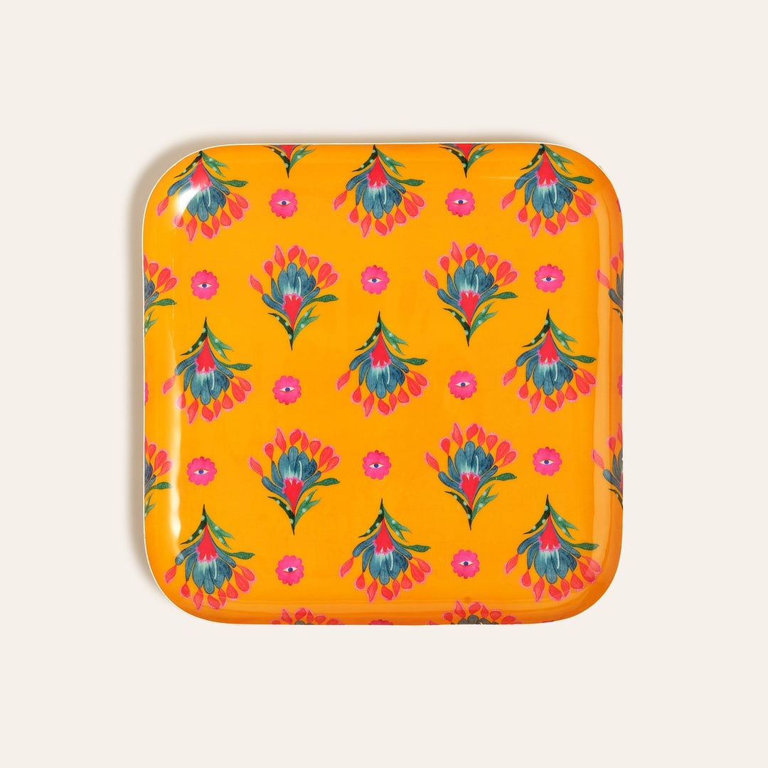 Nanpur Metal Dekoratif Tepsi 26x26x2 Cm Sarı