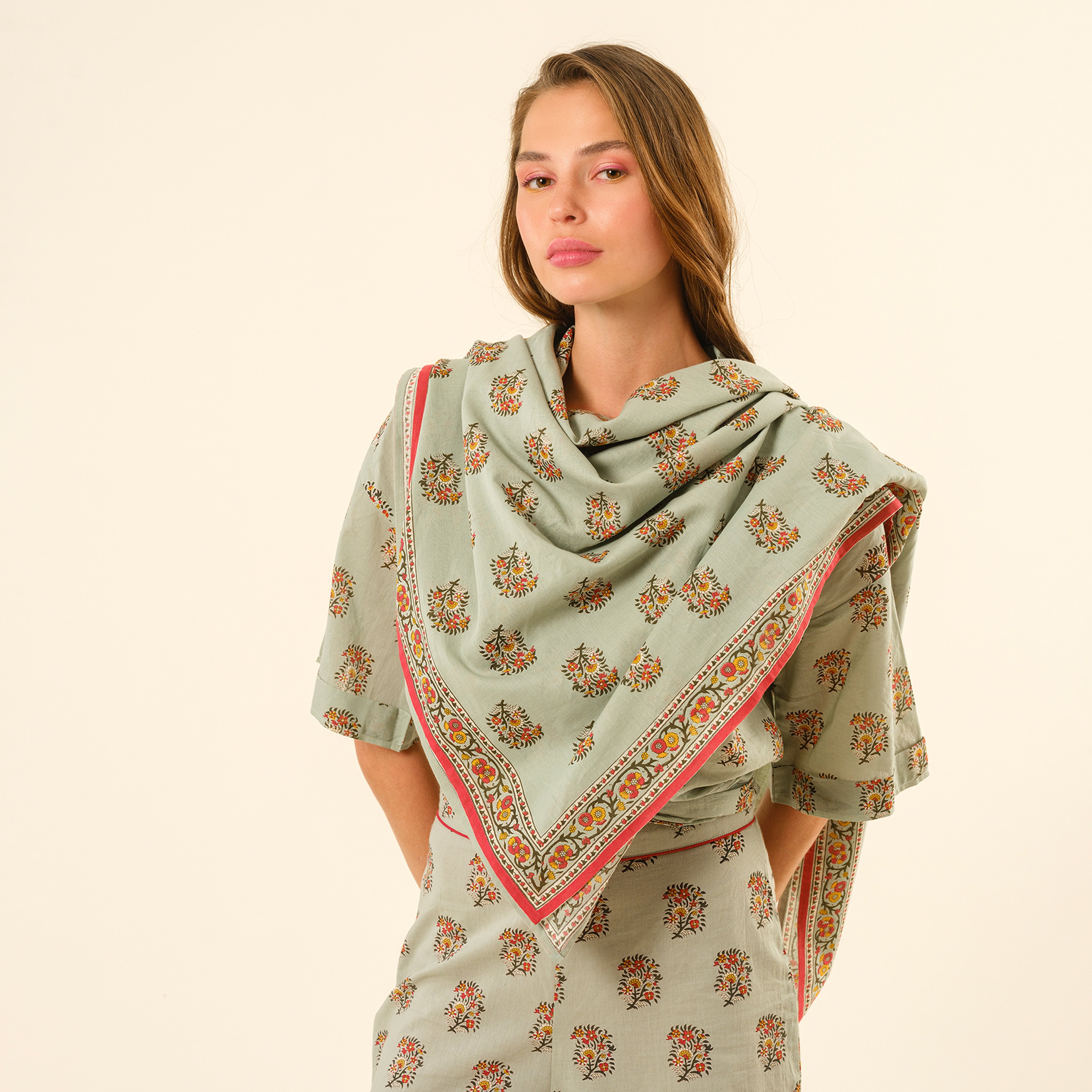 Gaya El Baskısı Fular 115x115 Cm Yeşil