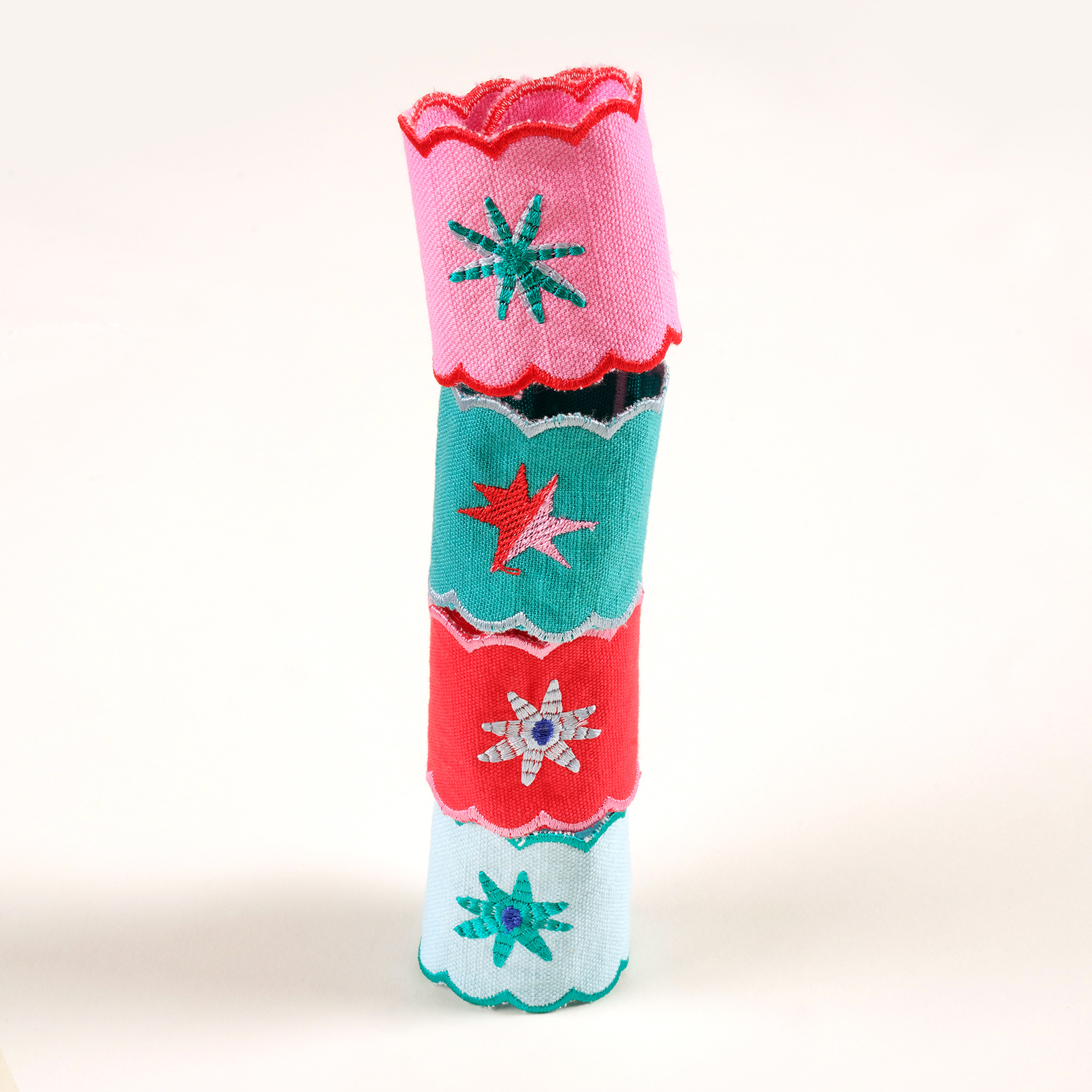 Nilüfer Dijital Baskılı Nakışlı Pamuk Peçete Halkası 6x18 Cm Renkli