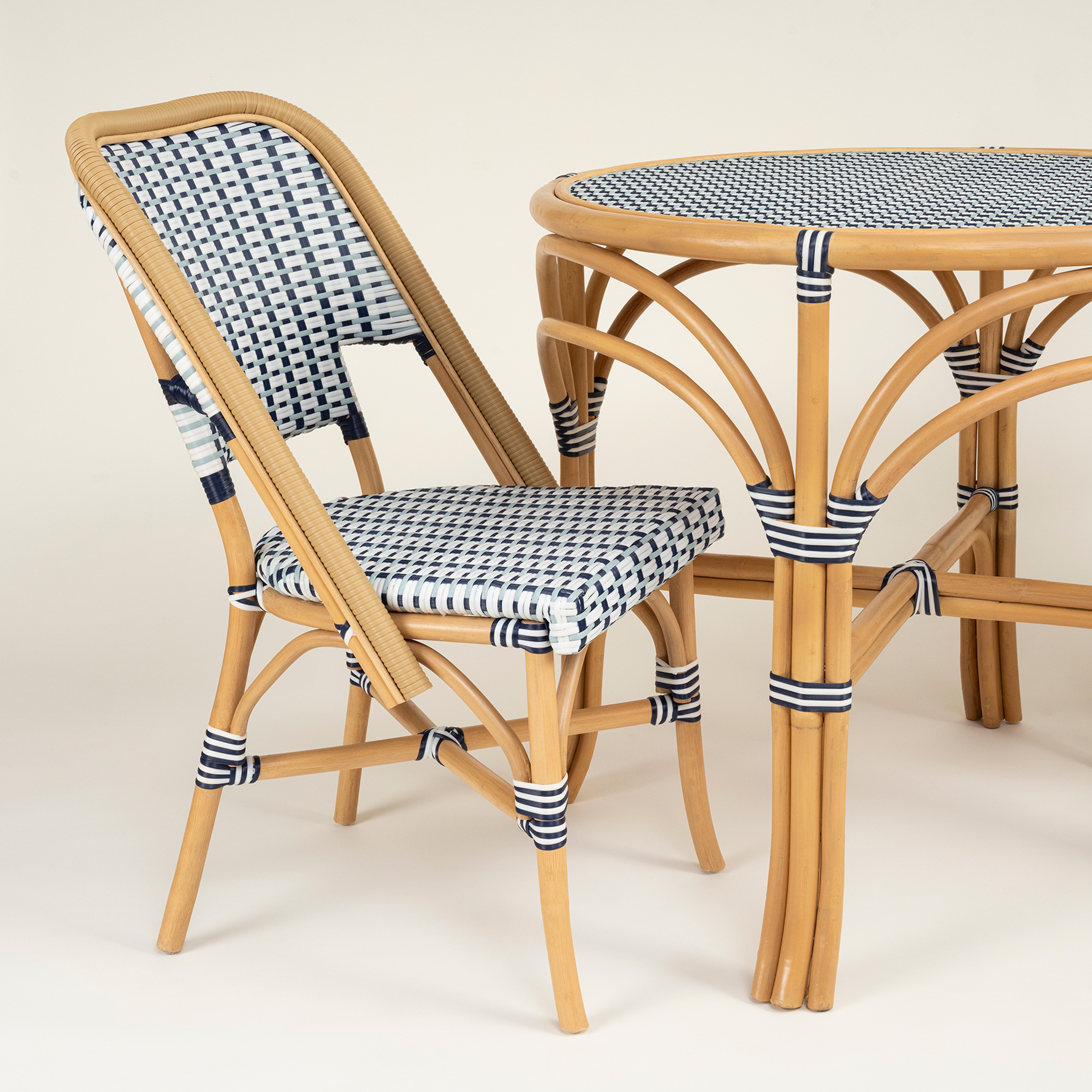 Java Rattan - Synthetıc Yemek Masası 86x86x76 Cm Mavi