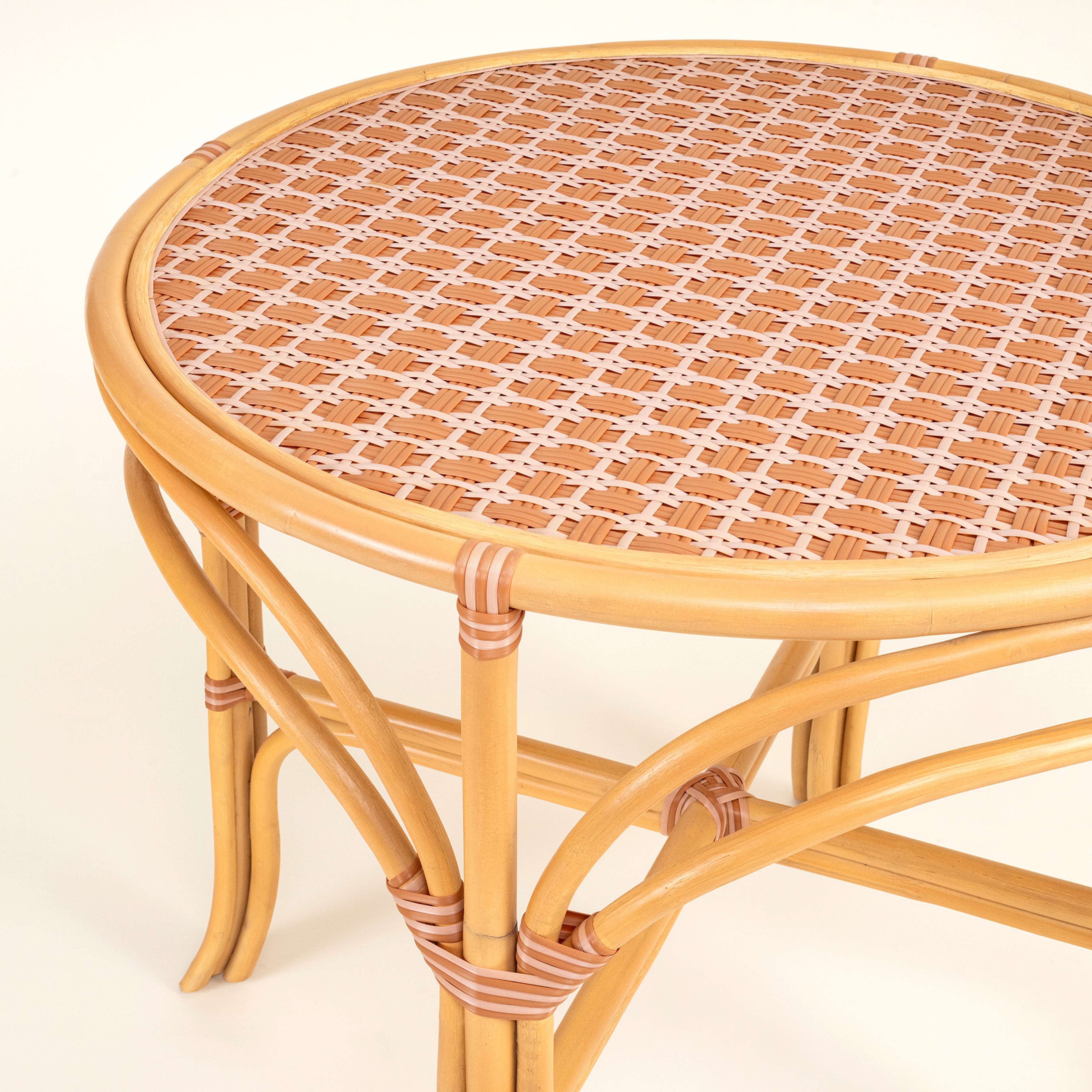 Java Rattan - Synthetıc Yemek Masası 86x86x76 Cm Turuncu