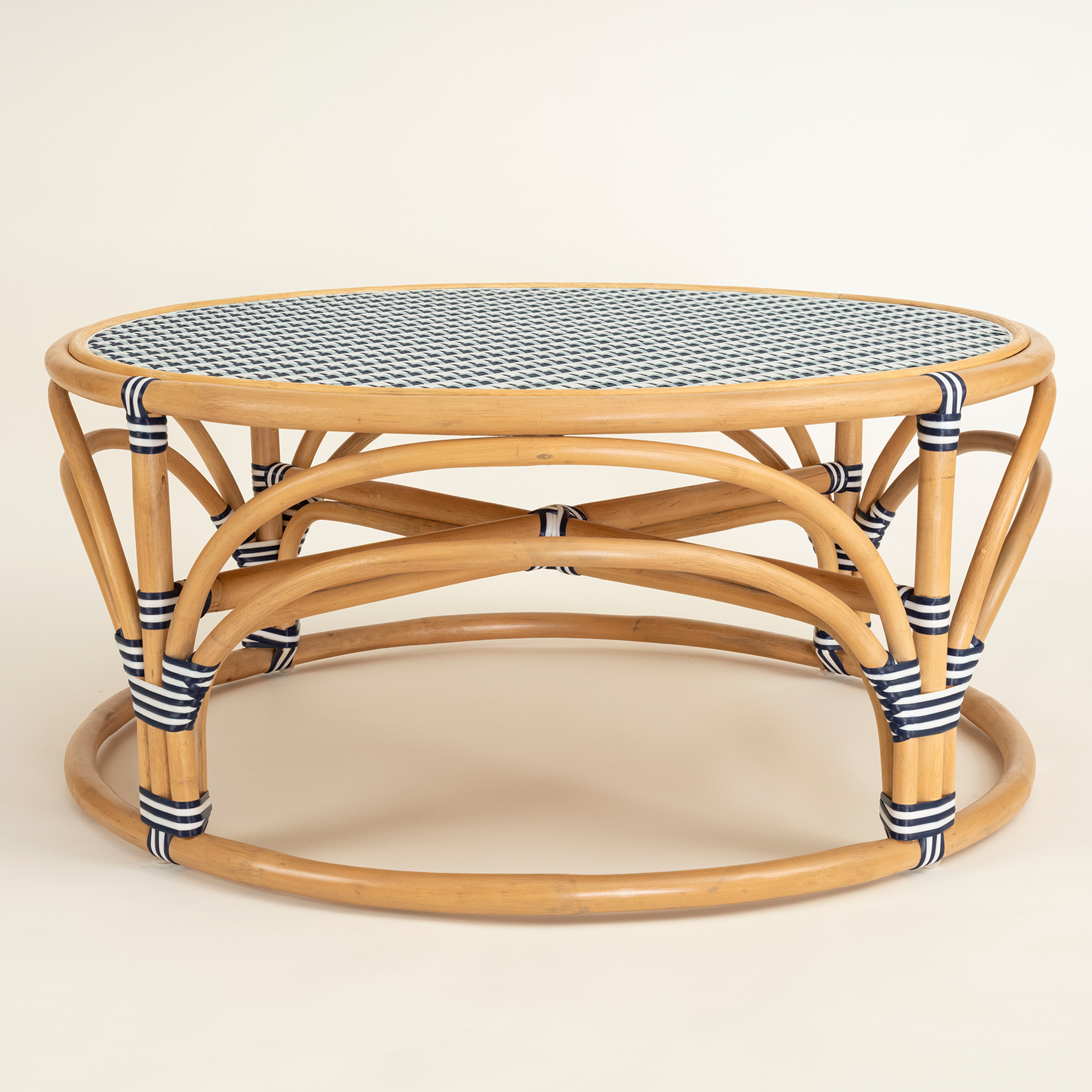 Java Rattan - Synthetıc Orta Sehpa 91.5x91.5x41 Cm Mavi