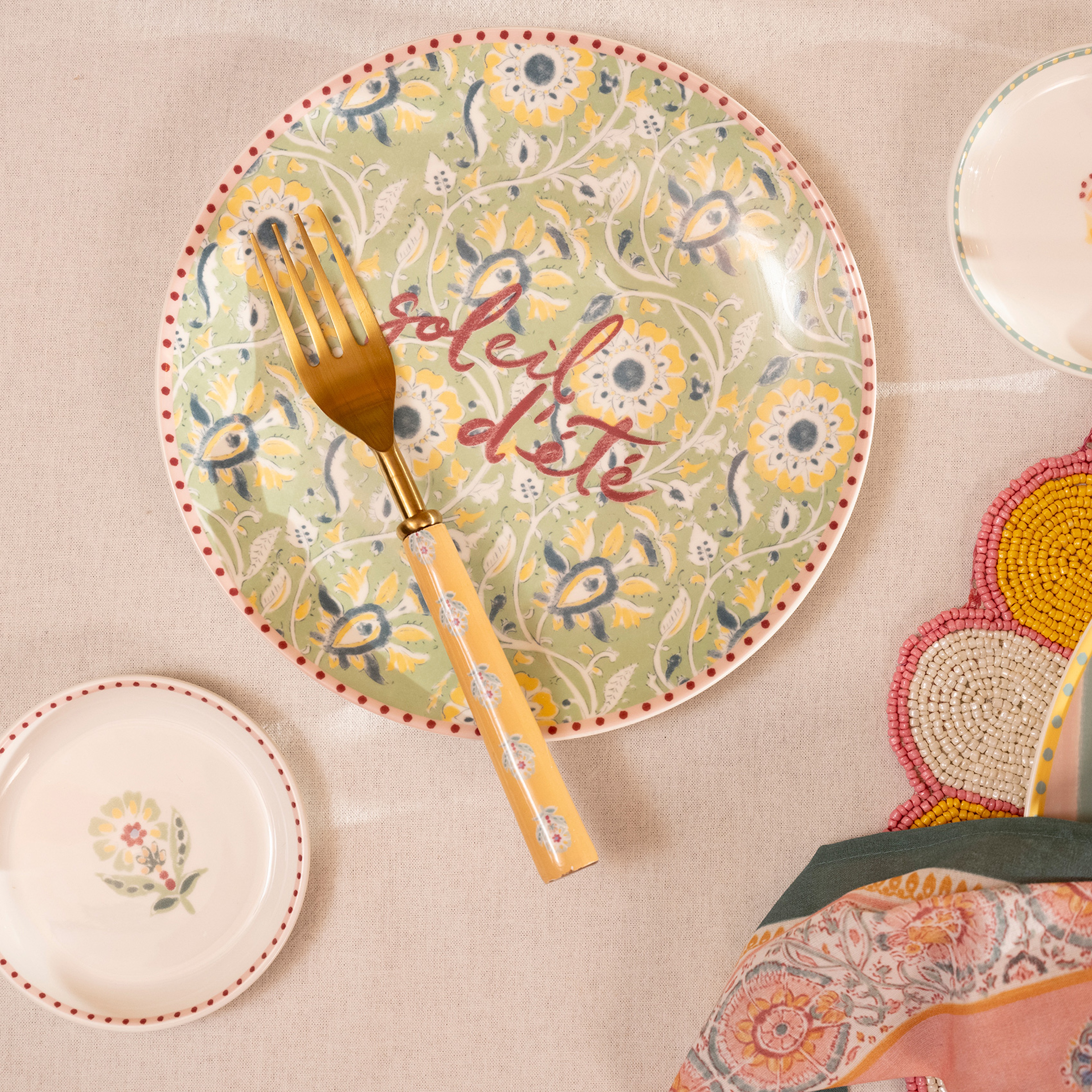 Luohu Porselen Pasta Tabağı 20x20x2 Cm Renkli