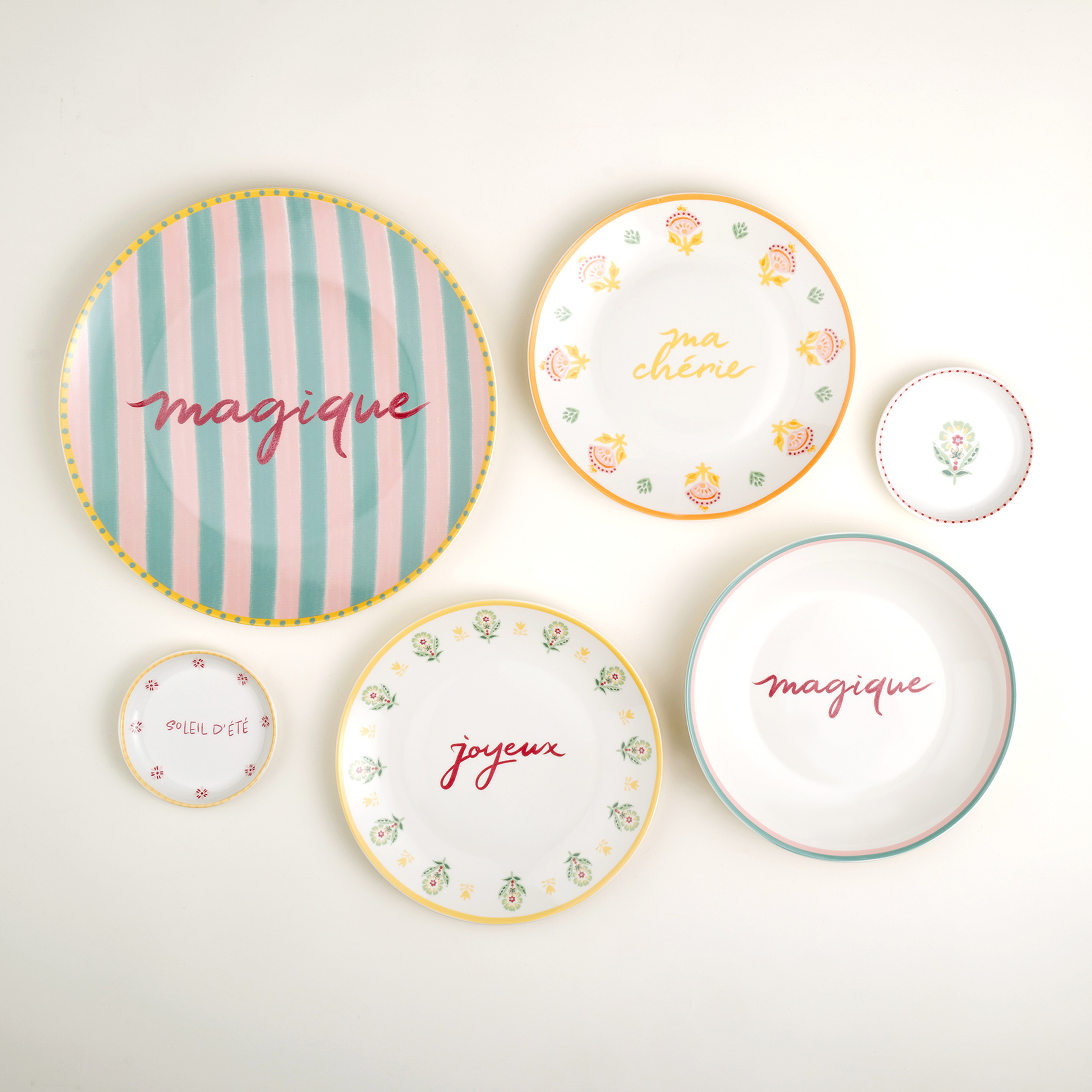 Luohu Porselen Pasta Tabağı 20x20x2 Cm Renkli