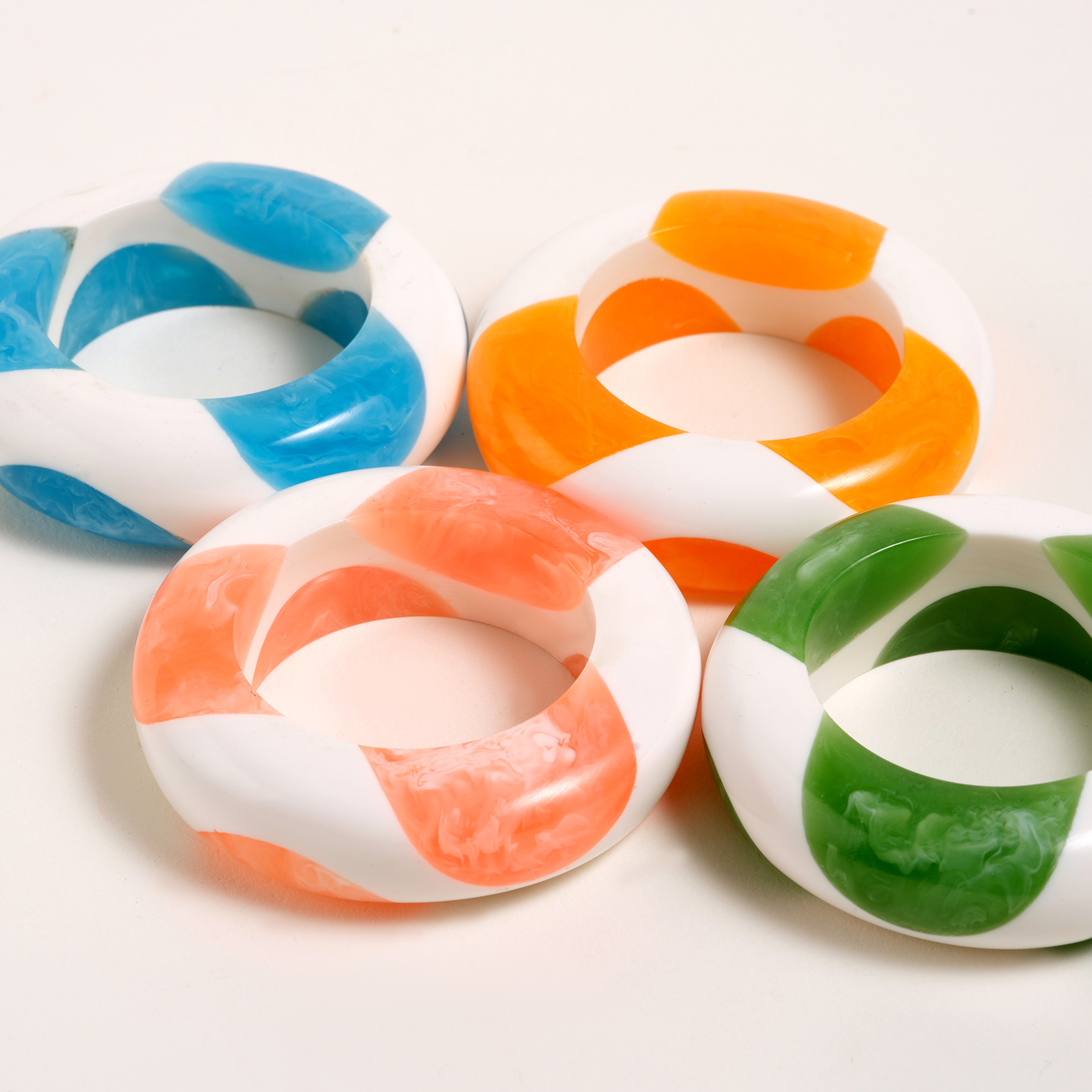 Tanda Reçine Peçete Halkası 6x6x2 Cm Renkli