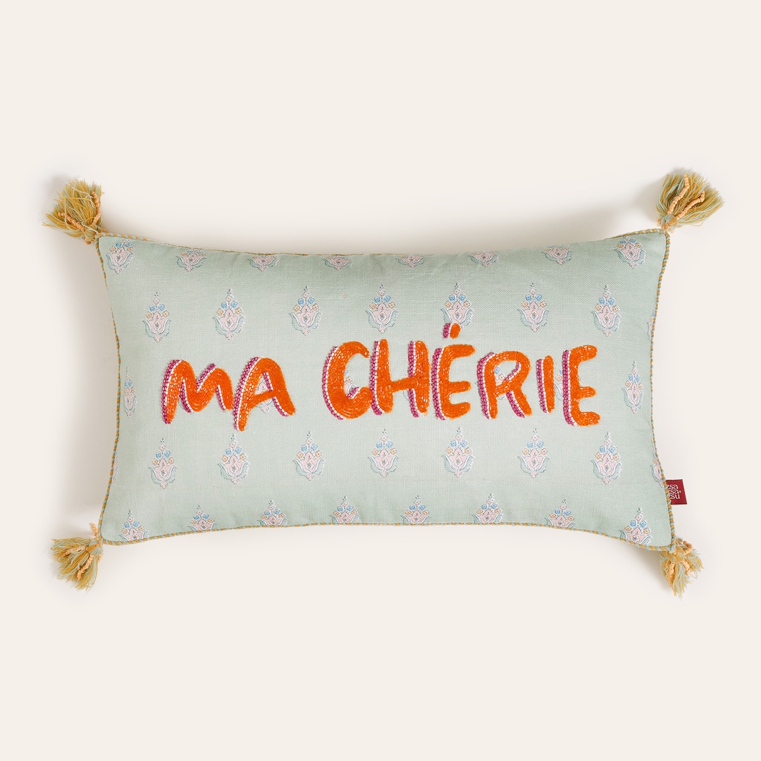 Ghunı Püsküllü Nakışlı Pamuk Dolgulu Kırlent 30x55 Cm Açık Yeşil