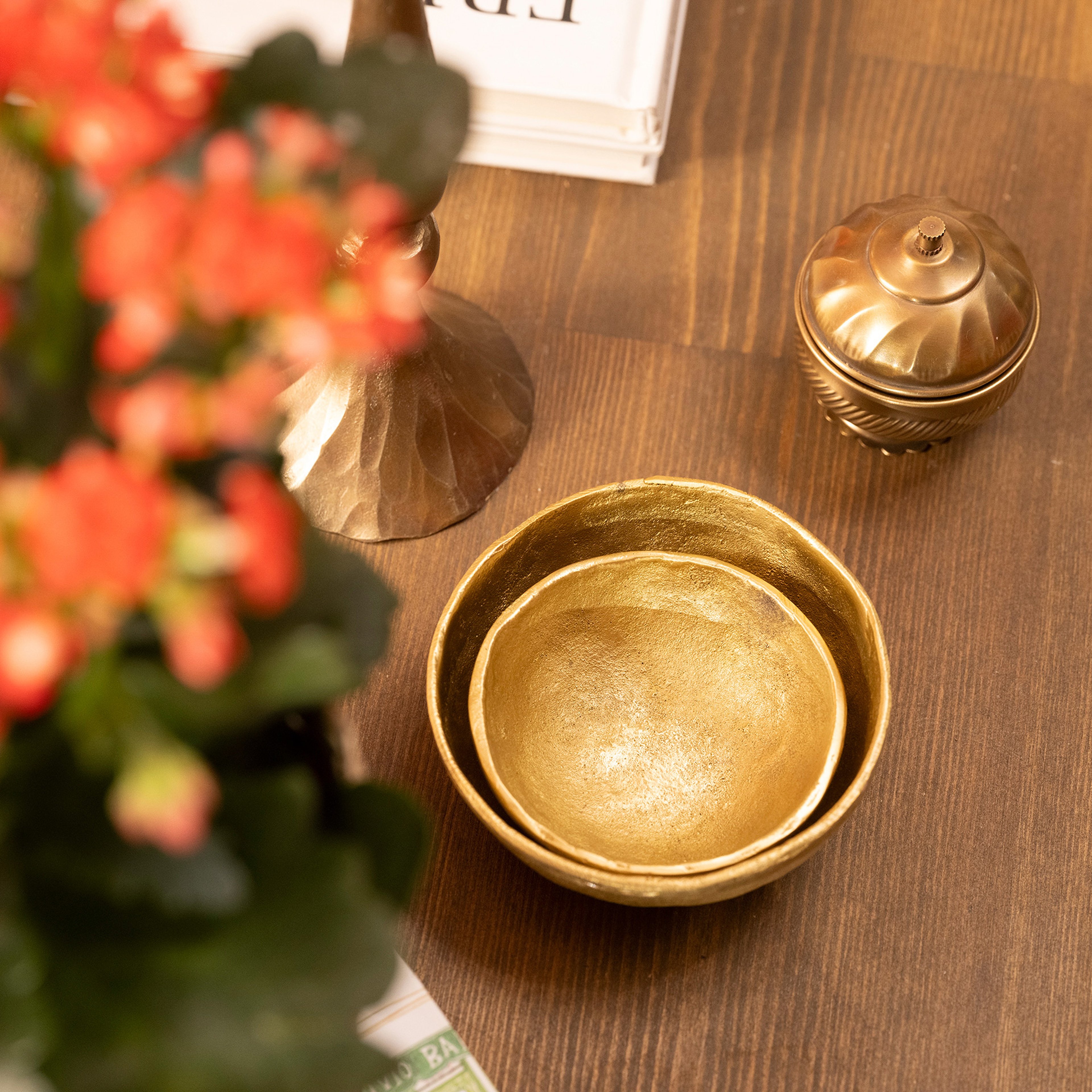 Lotus Pirinç Dekoratif Obje 10x10x4 Cm Mat Altın