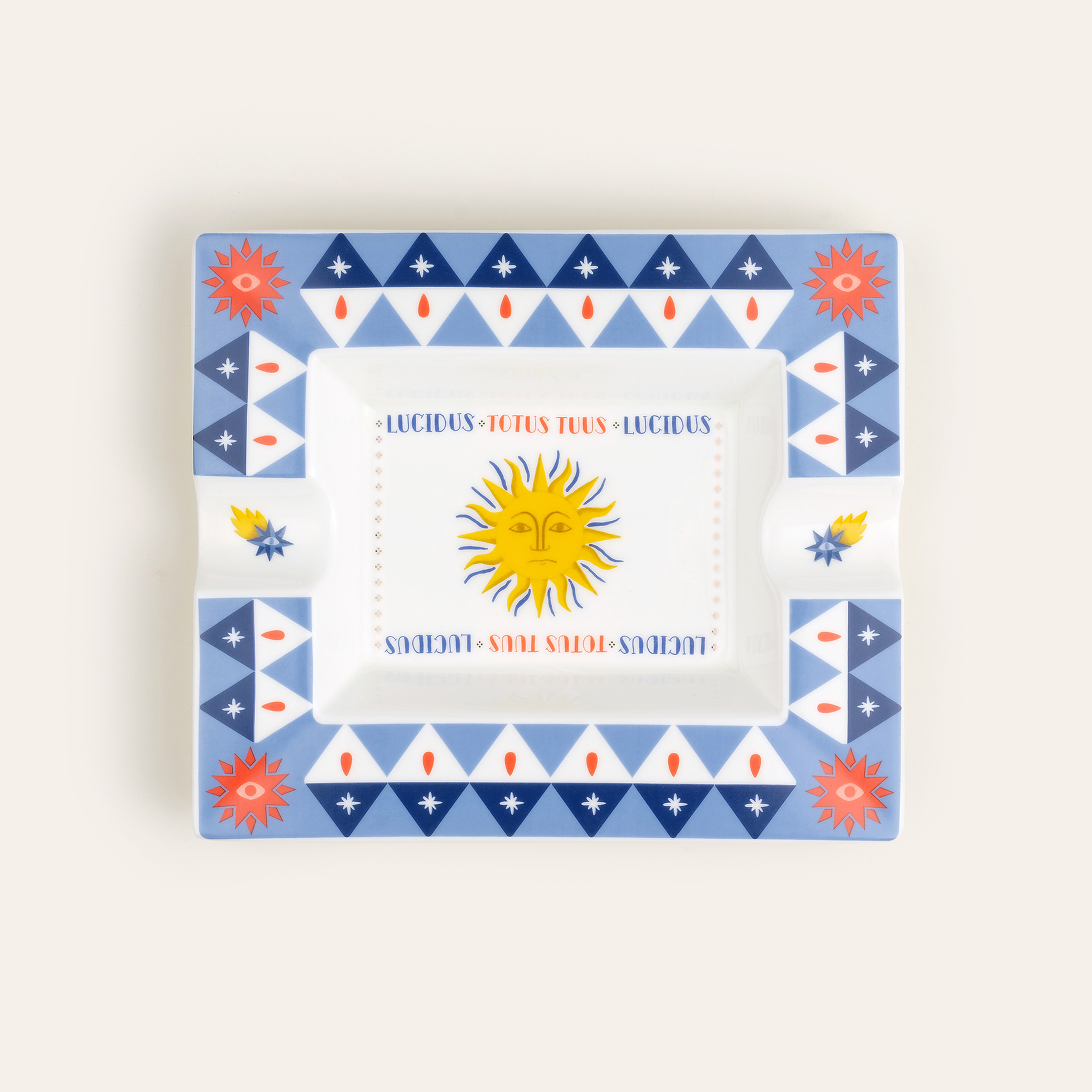 Luohu Porselen Kül Tablası 19x16x3 Cm Beyaz