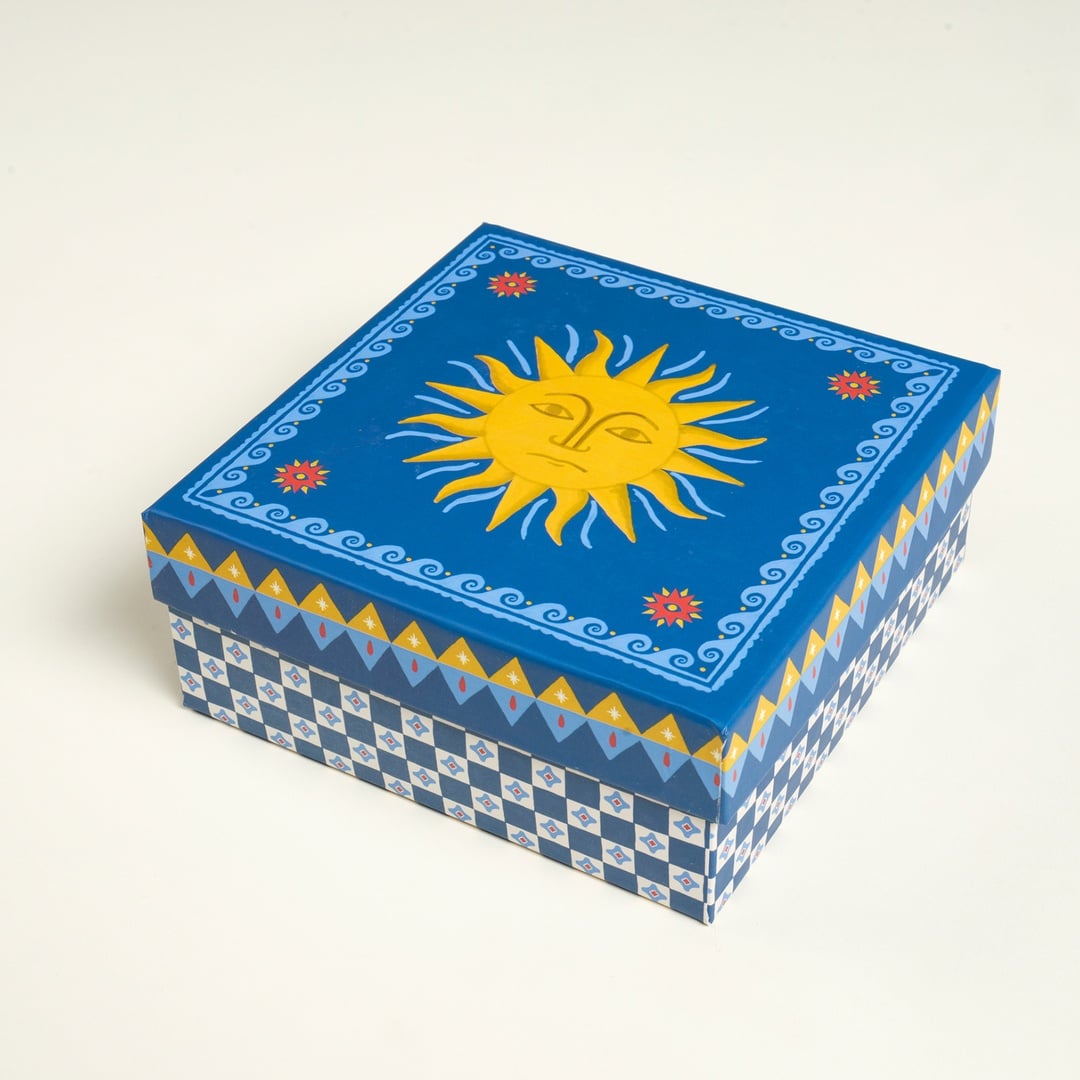 Shekou Porselen Dekoratif Obje 12 X 12 X 4 Cm Renkli