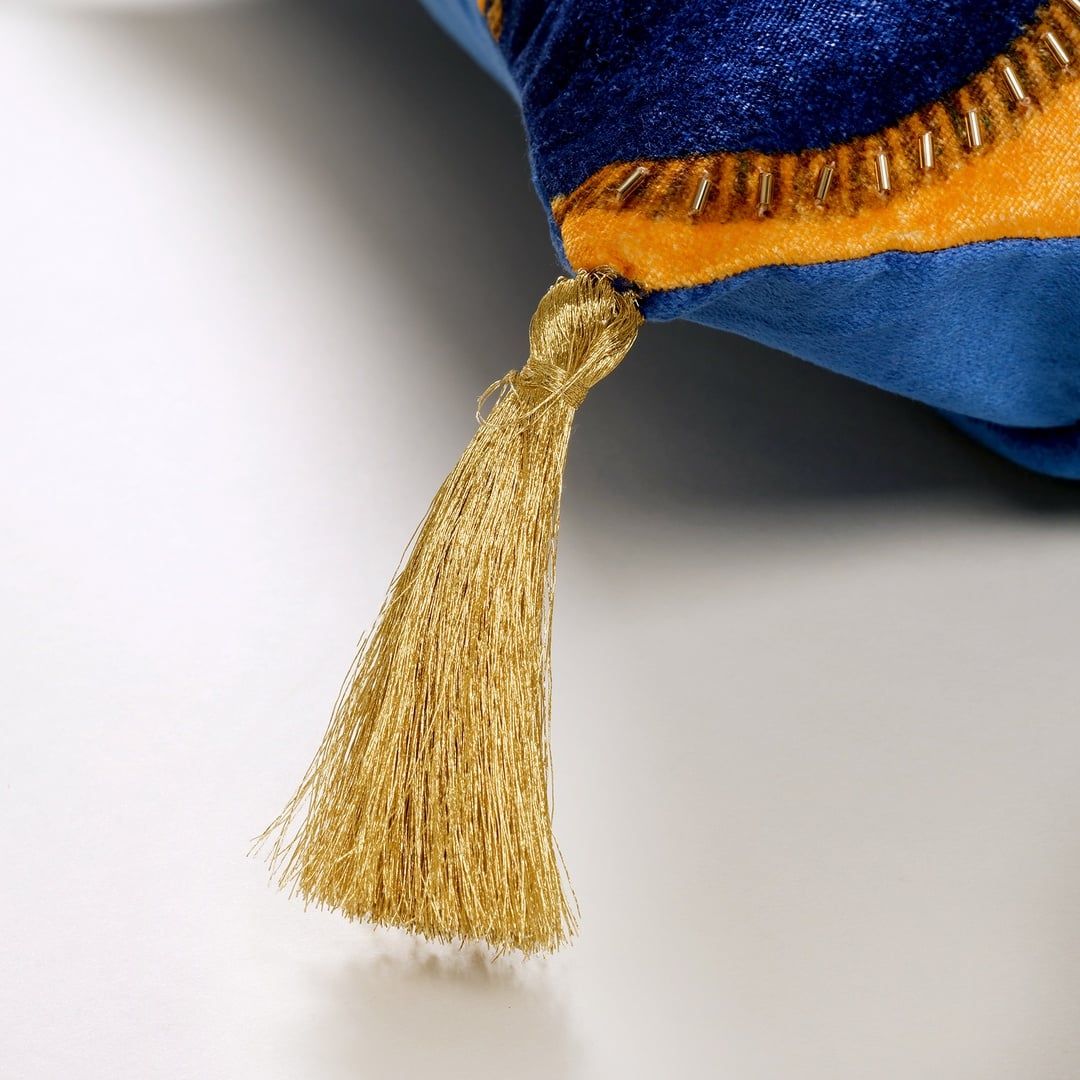 Ghunı Dijital Baskılı Nakışlı Viskon Pamuk Kadife Dolgulu Kırlent 30x55 Cm Mavi