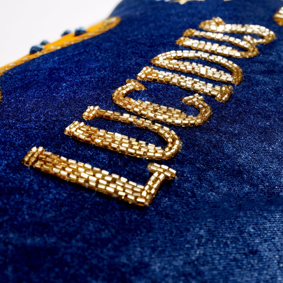 Ghunı Dijital Baskılı Nakışlı Viskon Pamuk Kadife Dolgulu Kırlent 30x55 Cm Mavi