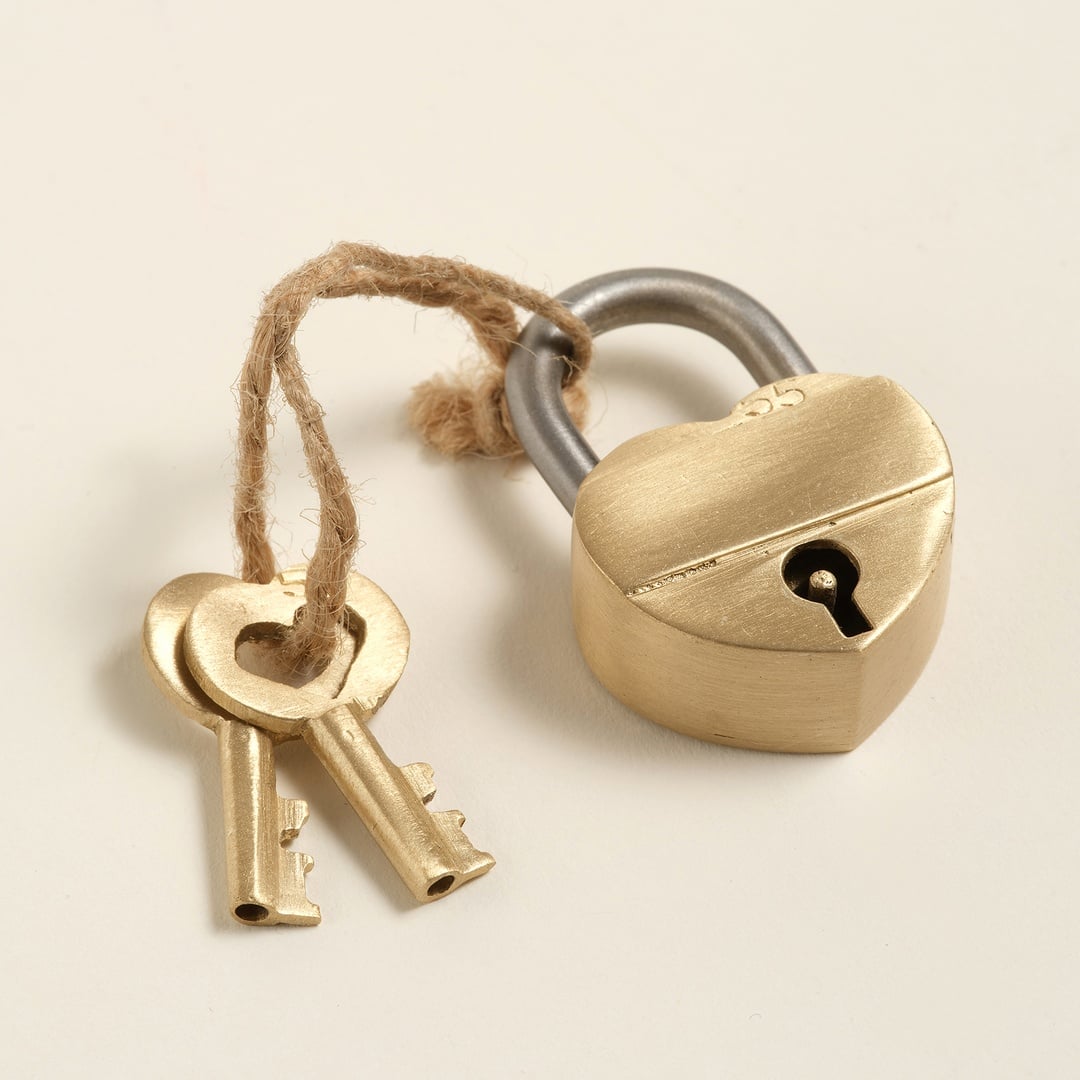 Lotus Pirinç Dekoratif Obje 3x3x4 Cm Altın