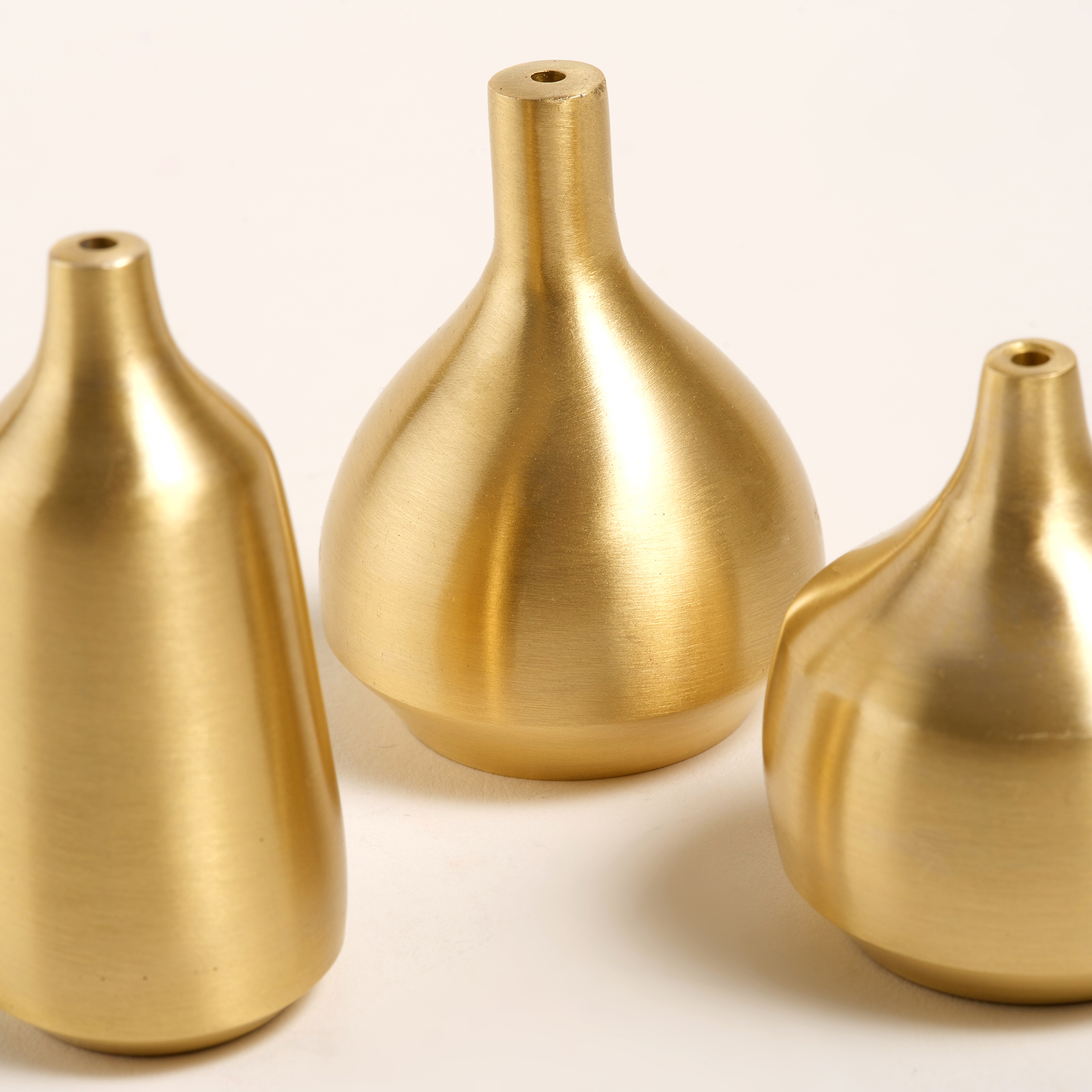 Lotus Pirinç Tütsü Tutucu 4x4x5 Cm Mat Altın