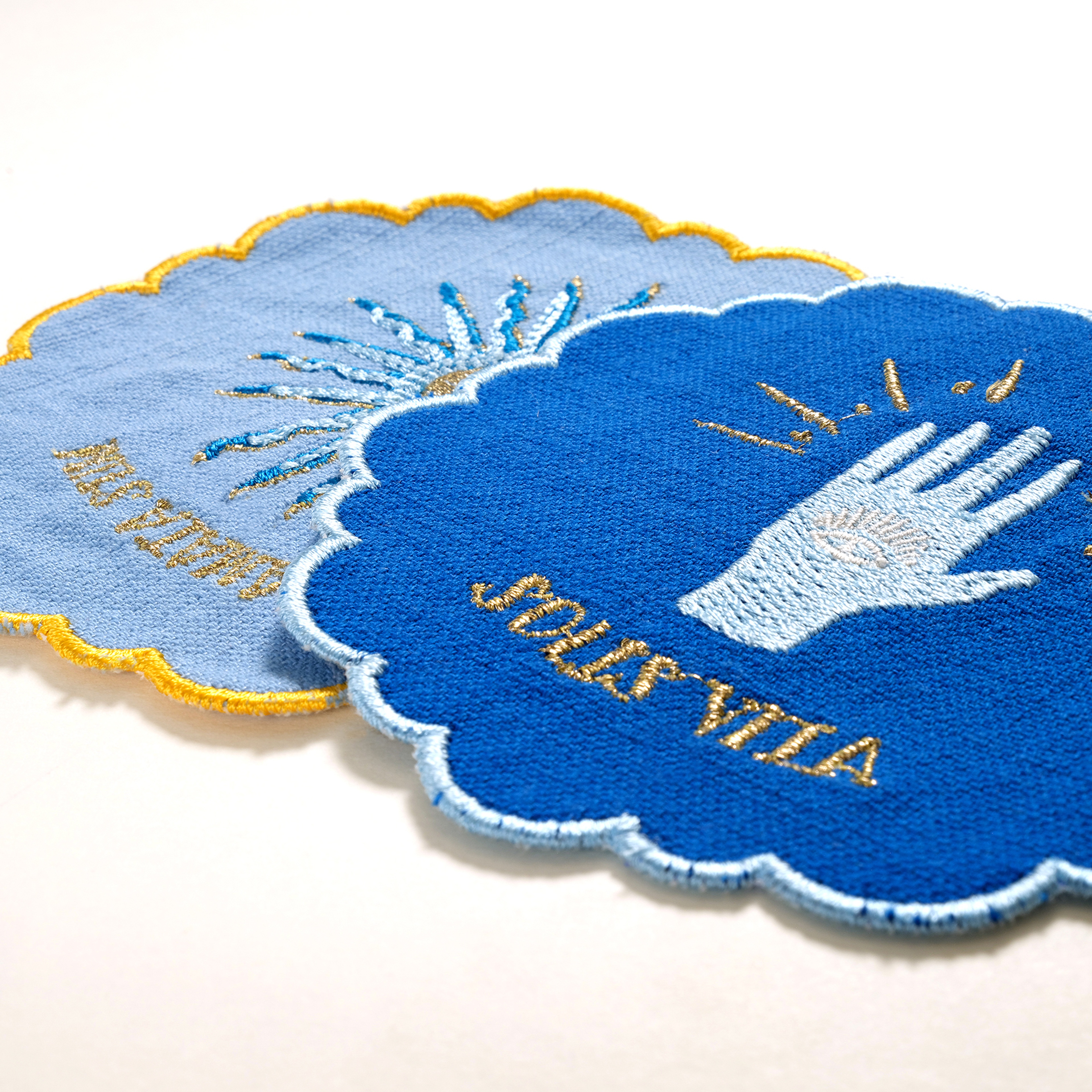 Nilüfer Dijital Baskılı Overloklu Nakışlı Pamuk Bardak Altlığı 13x13 Cm Açık Mavi - Koyu Mavi