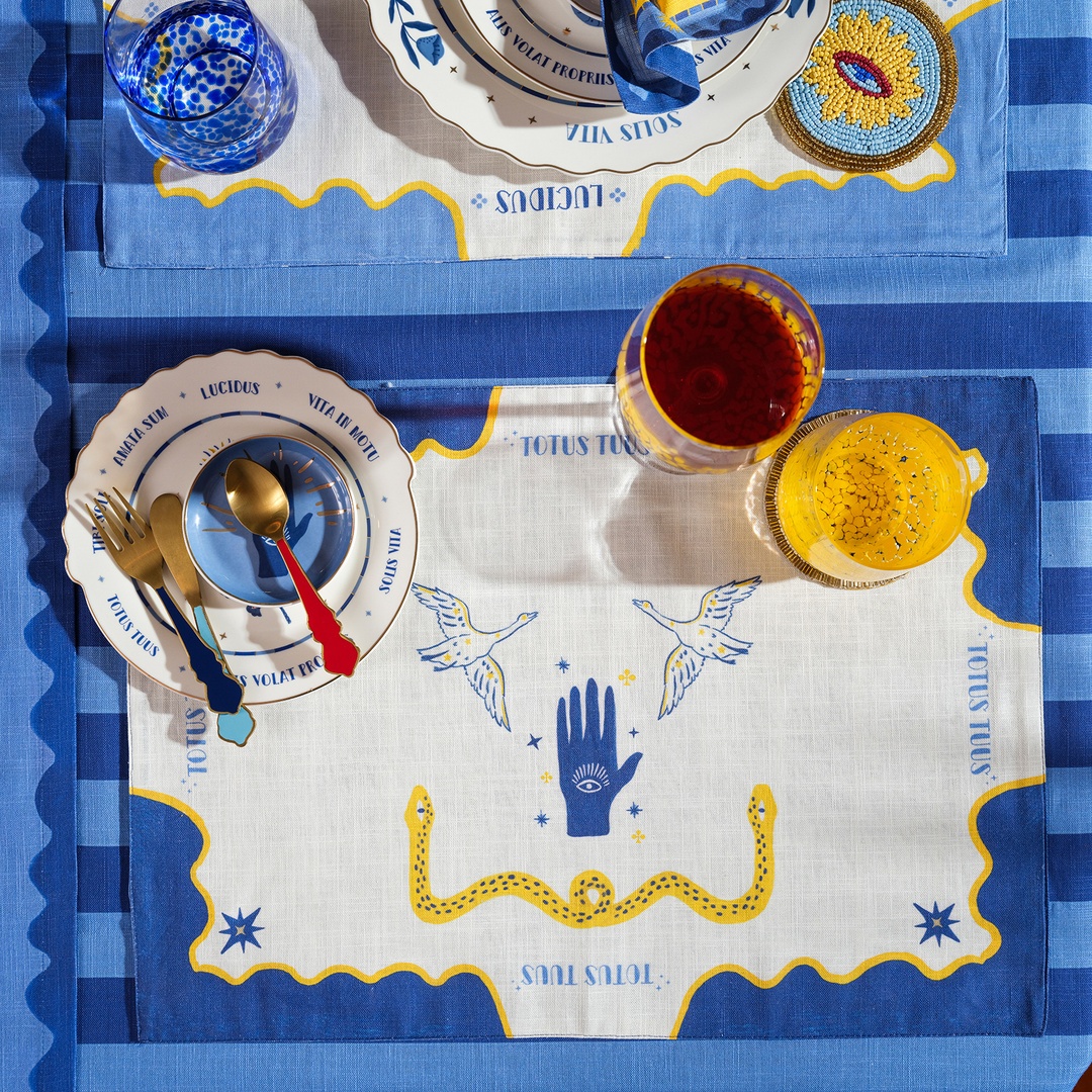 Nilüfer Dijital Baskılı Nakışlı Pamuk Amerikan Servis 35x50 Cm Ekru - Koyu Mavi