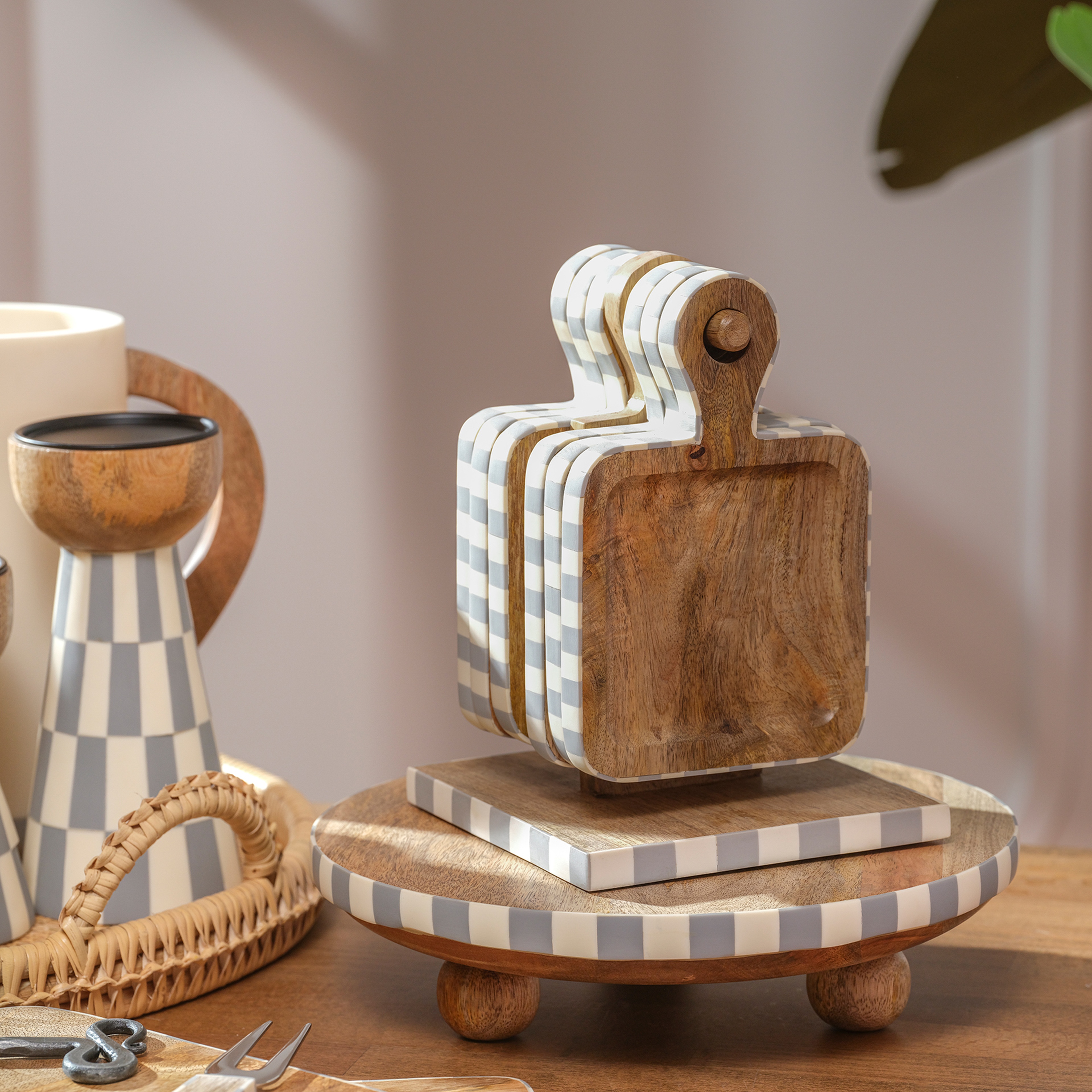 Nohar Mango Ağacı Sunum Tahtası 17x16x23 Cm Natural - Grı