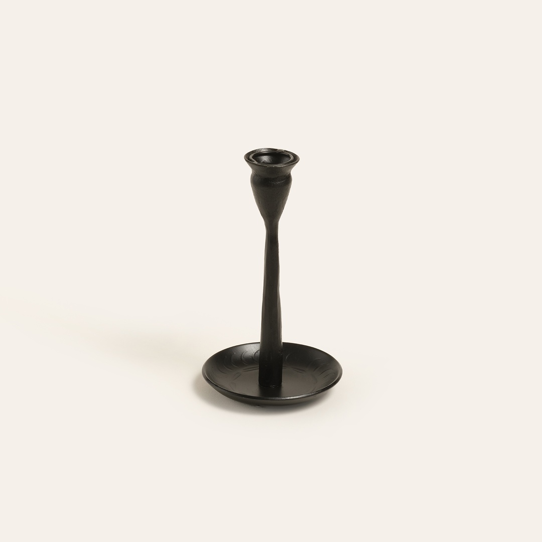 Bıjnor Mat Siyah Metal Şamdan 9x9x15 Cm