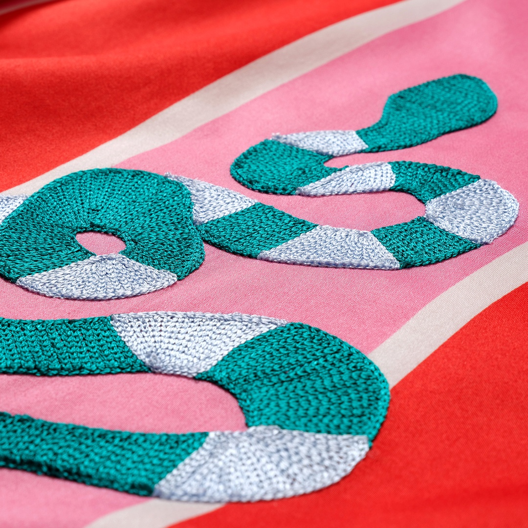 Lahor 300 Tc E.kıng Sıze Pamuk Saten Nevresim Seti 260x220 Cm Kırmızı - Pembe